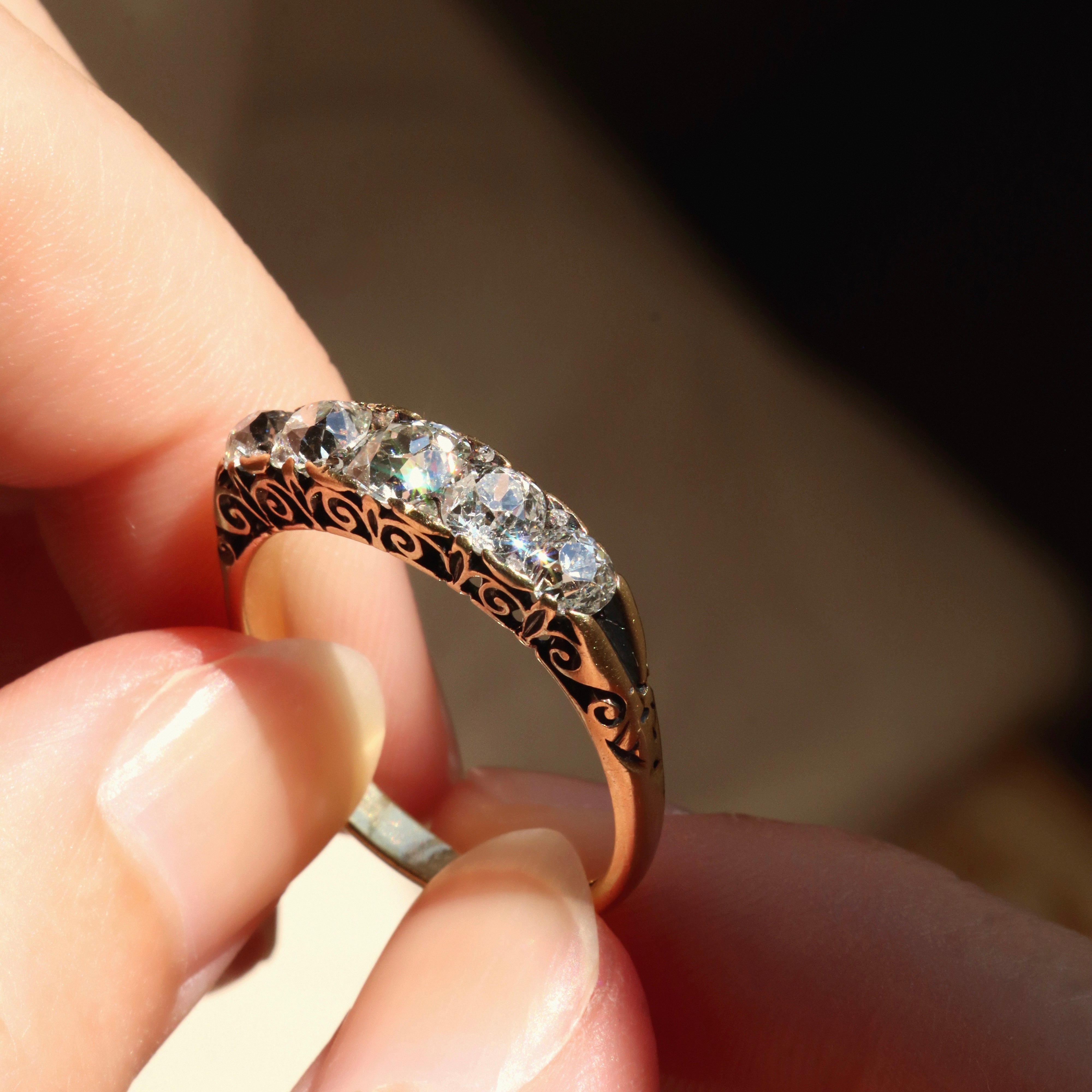 ANTIQUE diamond engagement ring