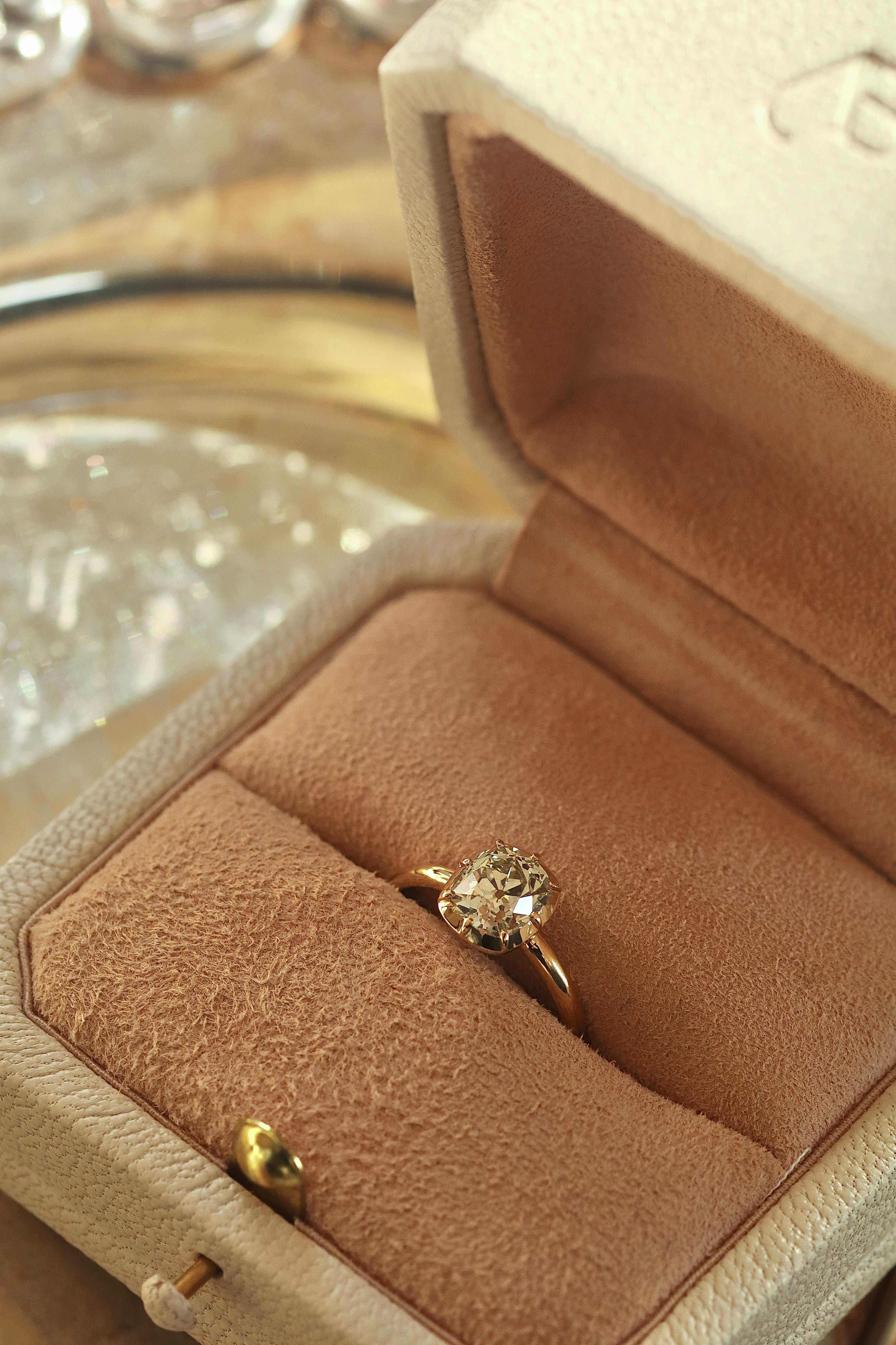 1-2 Caratsdiamond Rings for sale 