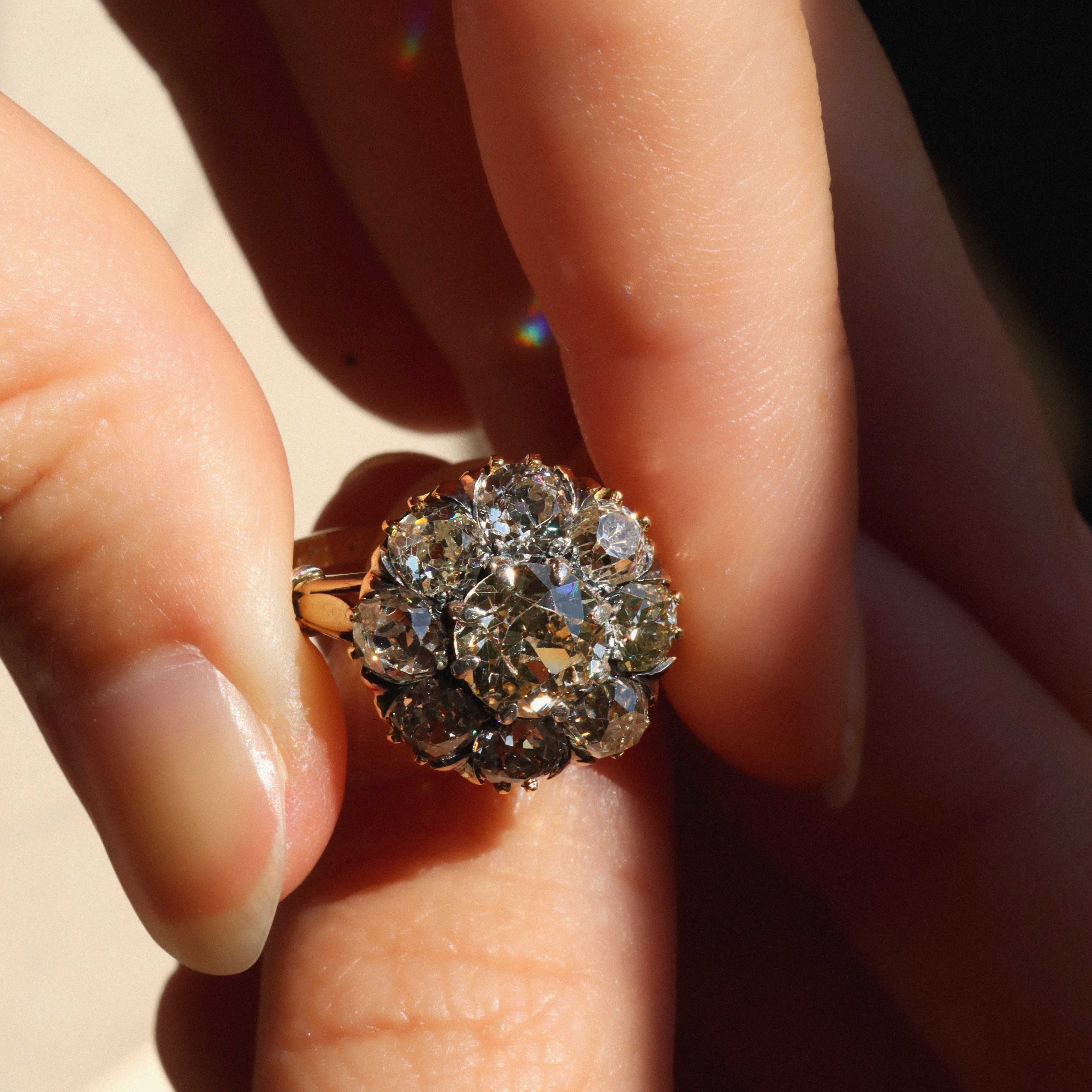 ANTIQUE diamond engagement ring with gemstone