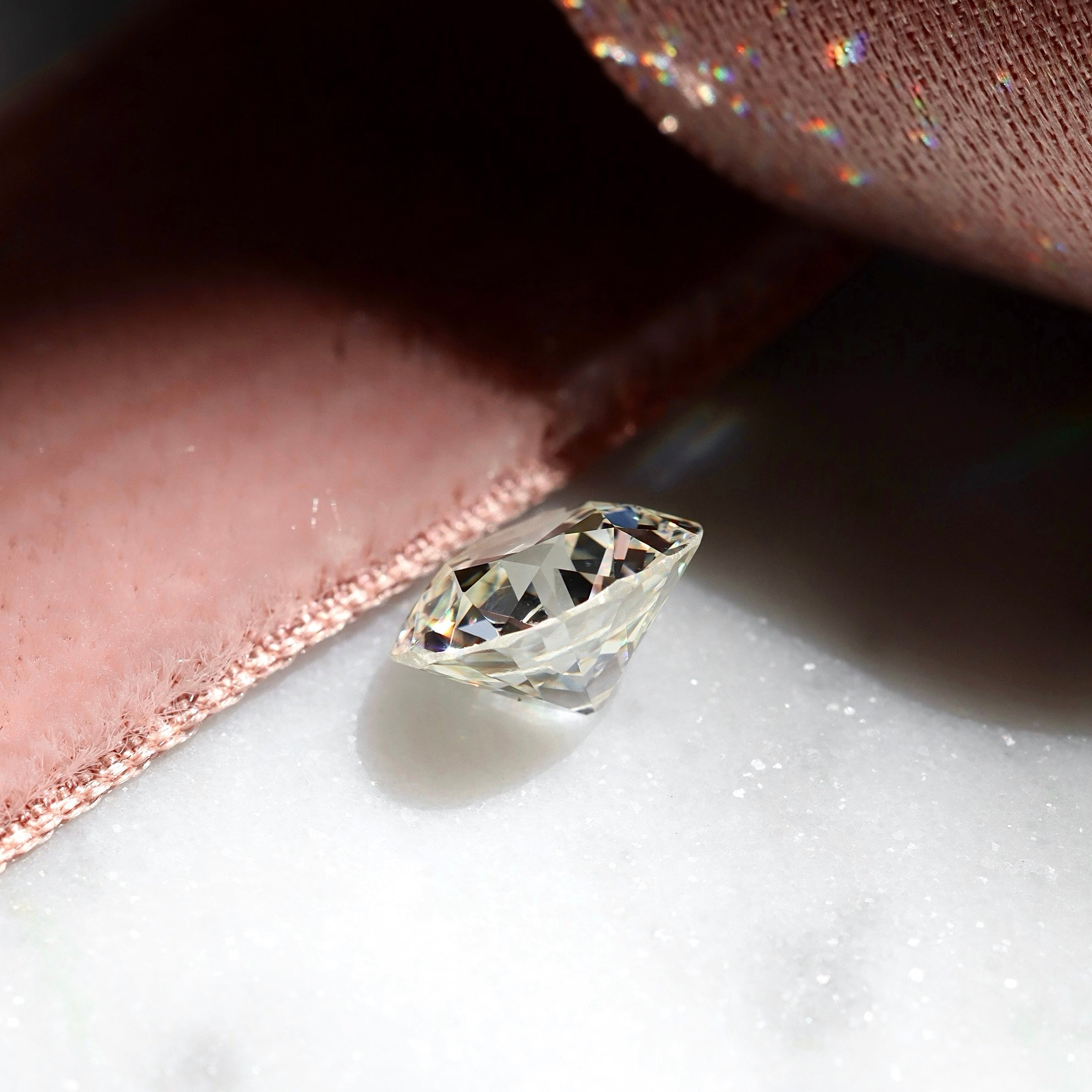 2-3 Carats vintage engagement ring