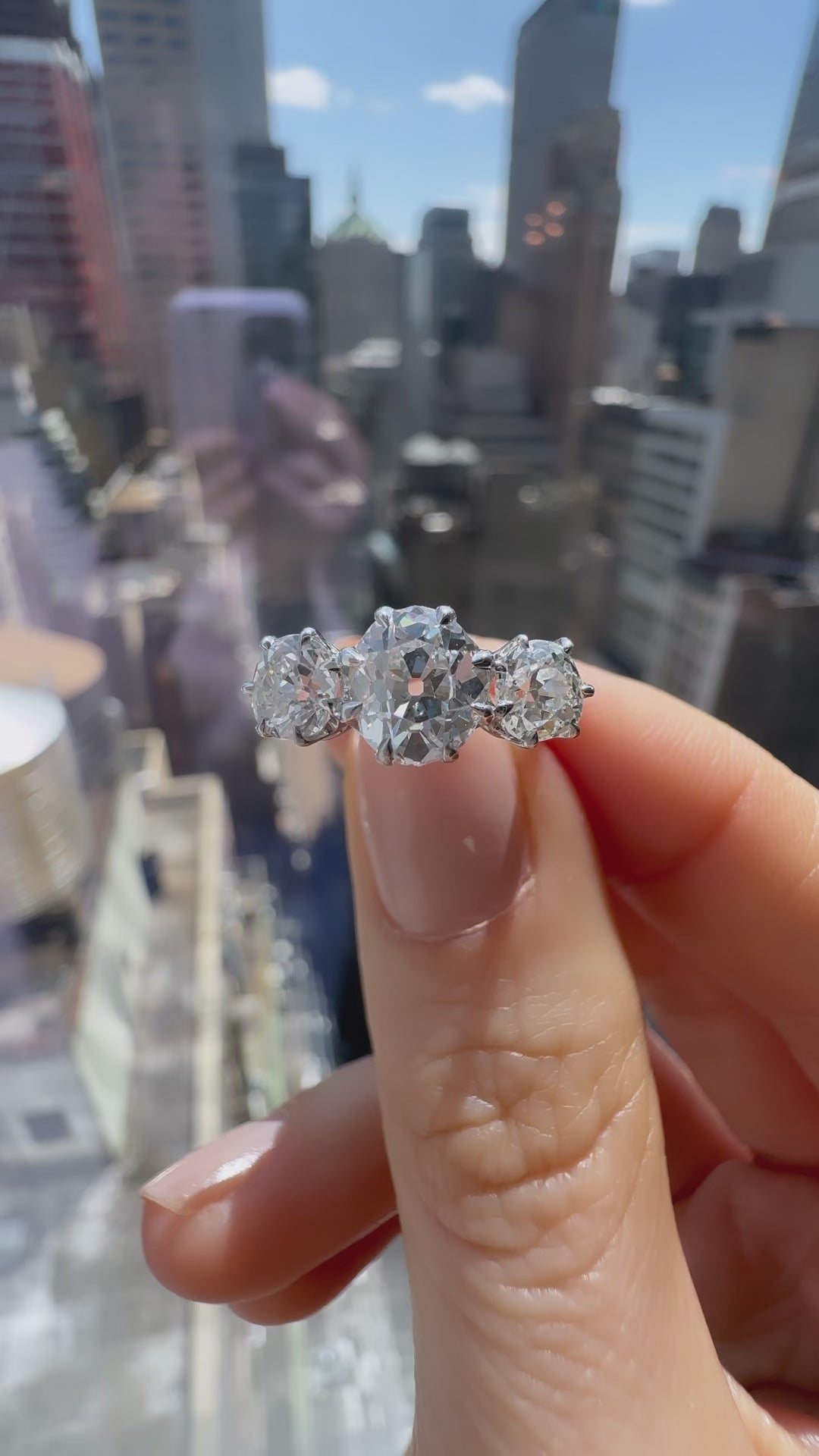 Marquise/Oval cut diamond 