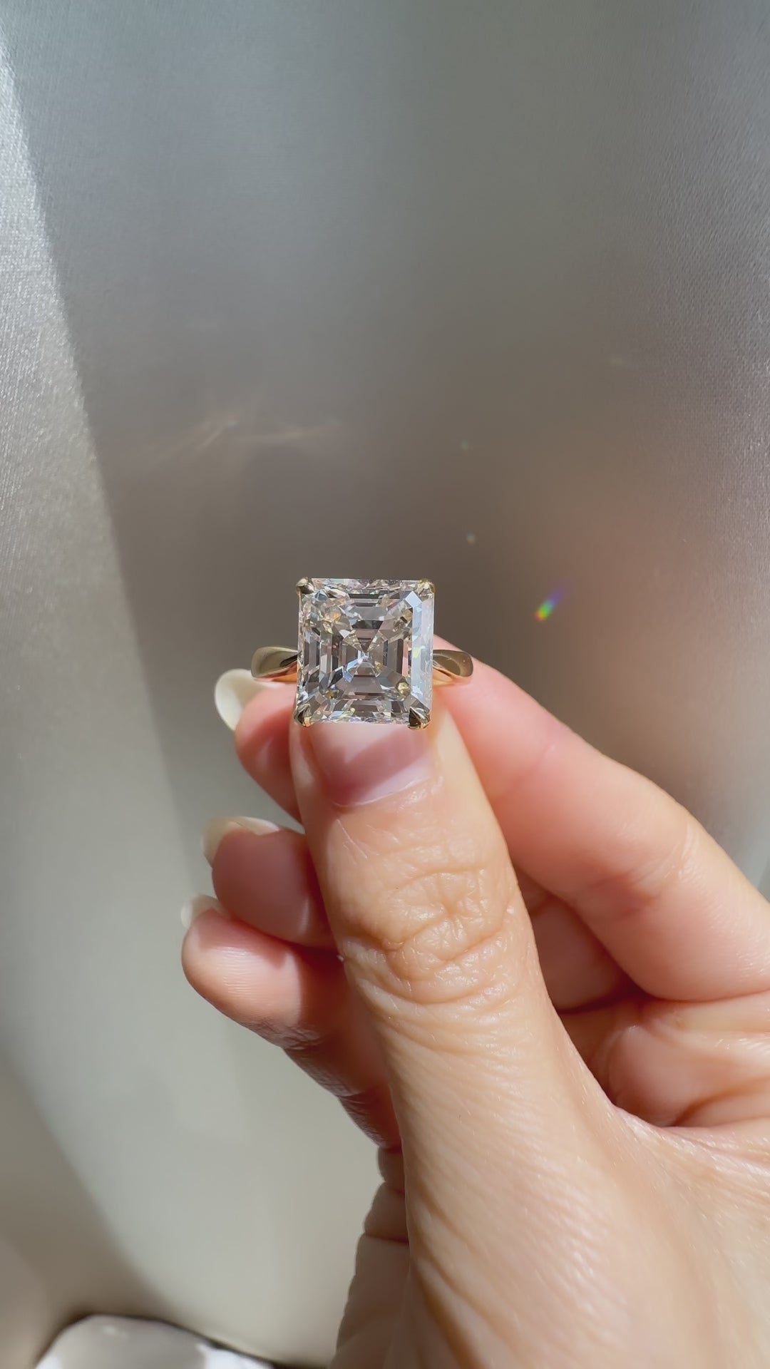 Step  cut diamond 