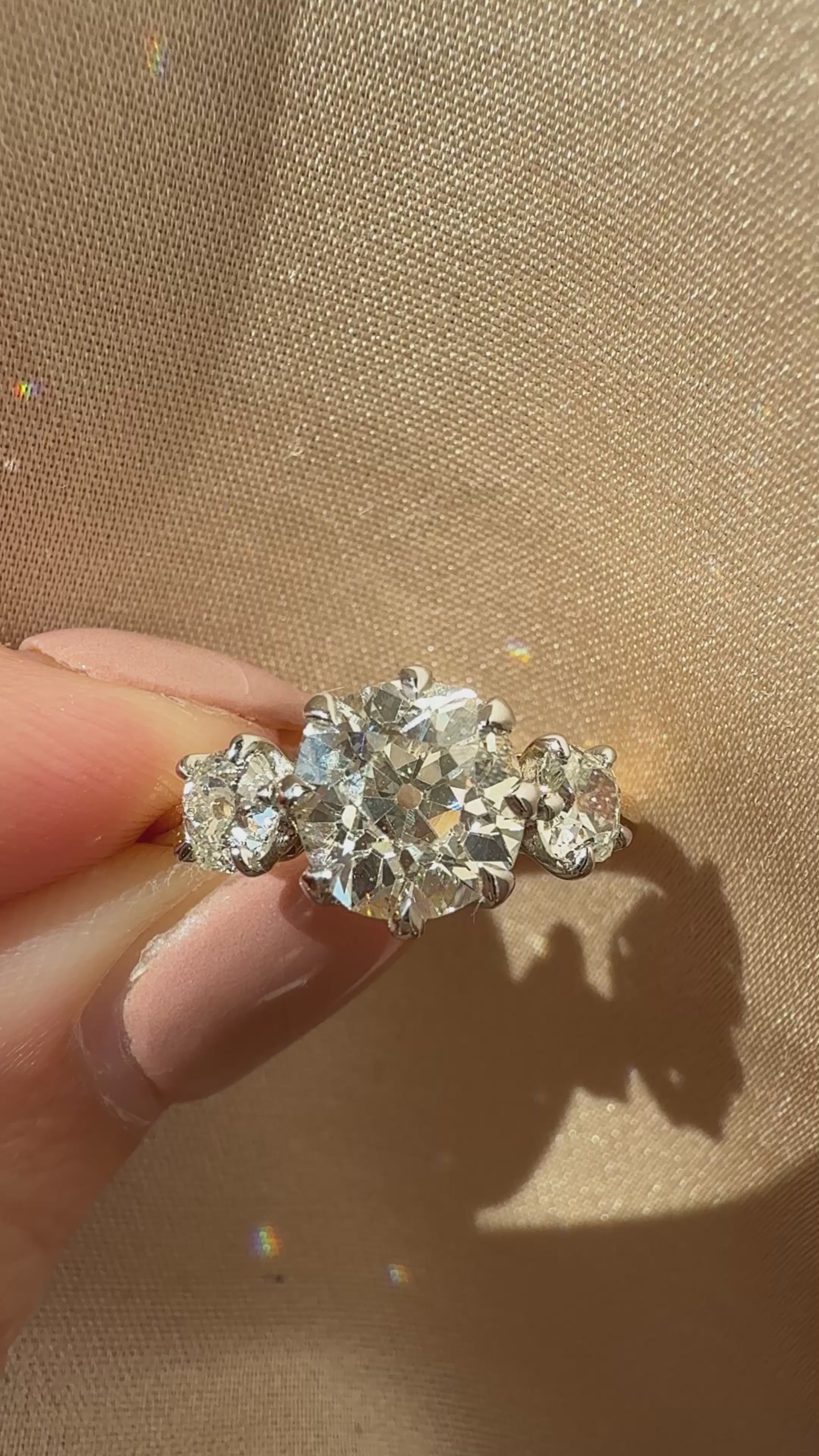 j-k-l color, si-i clarity diamond rings in two-tone setting