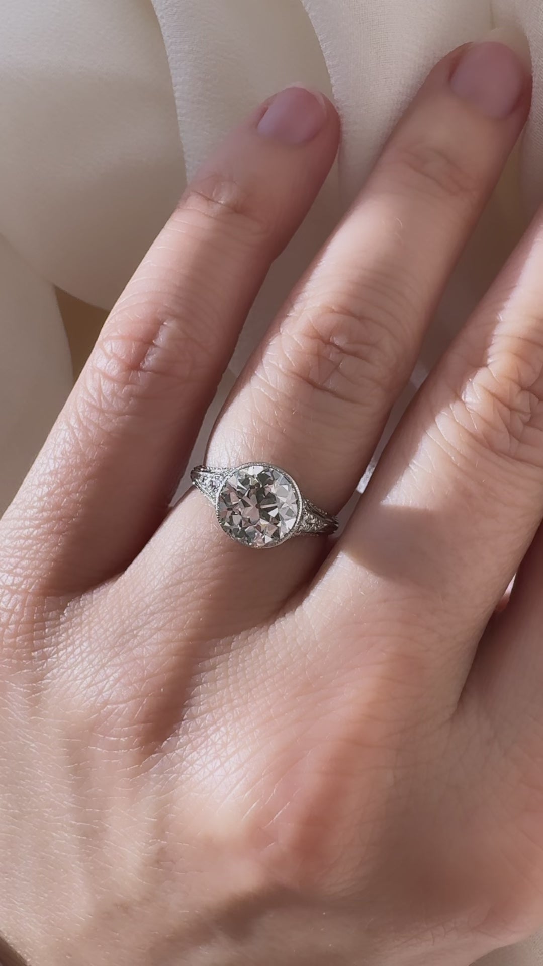 g-h-i color, vvs clarity diamond in platinum setting