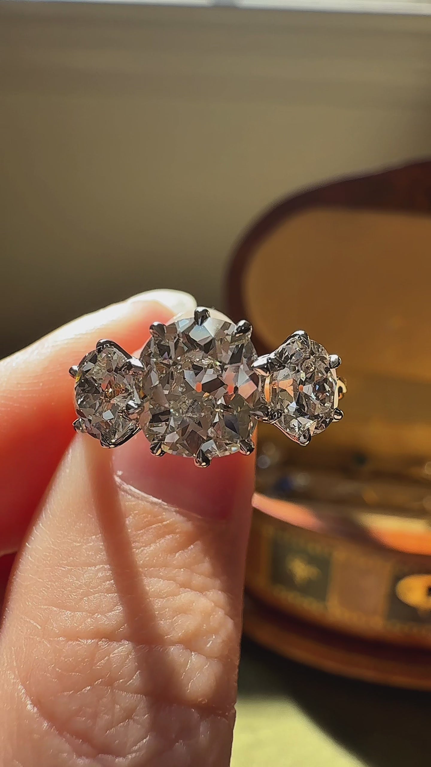 1-2 Caratsdiamond Gemstones for sale 