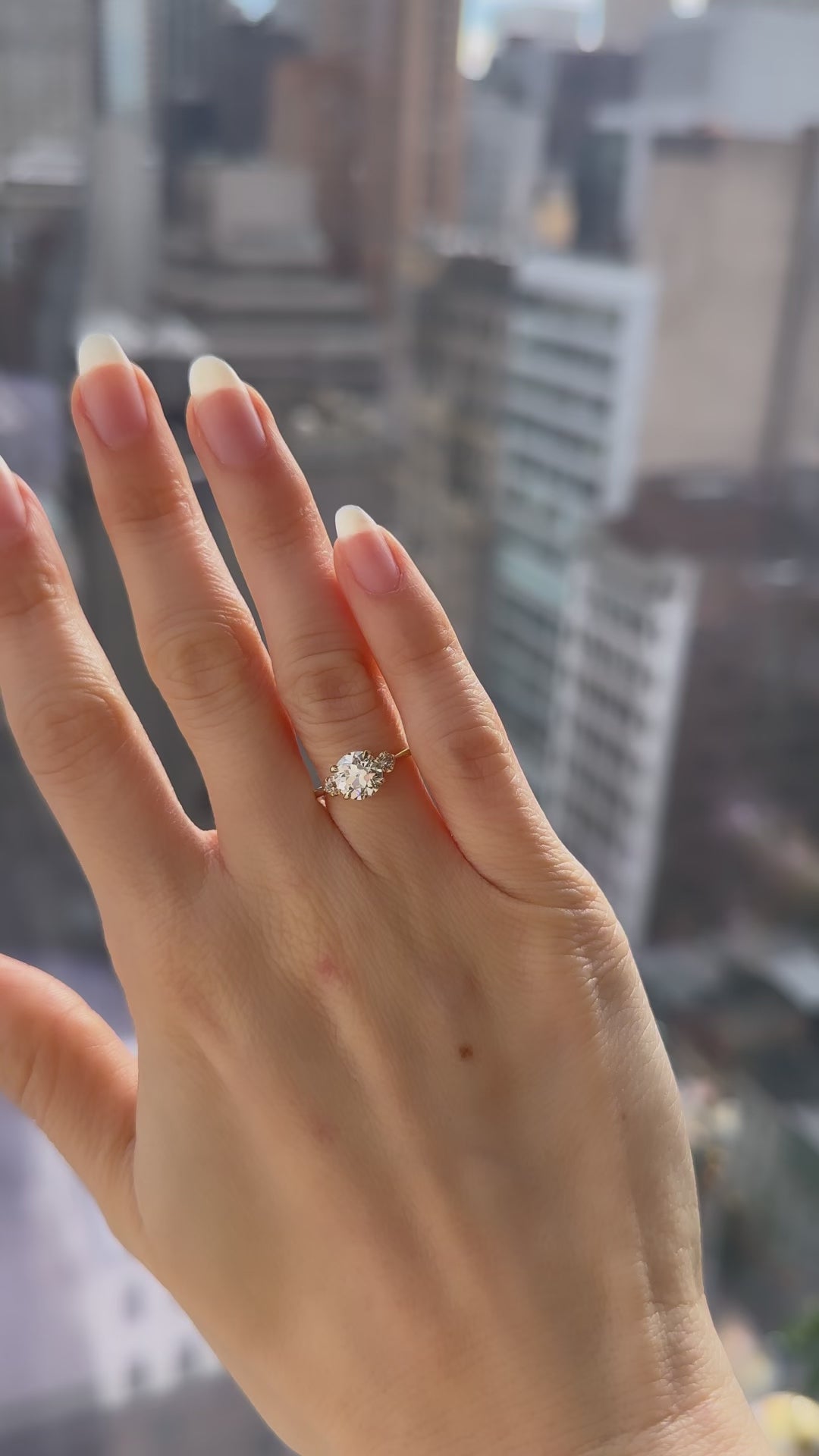 j-k-l color, vs clarity diamond in yellow gold setting