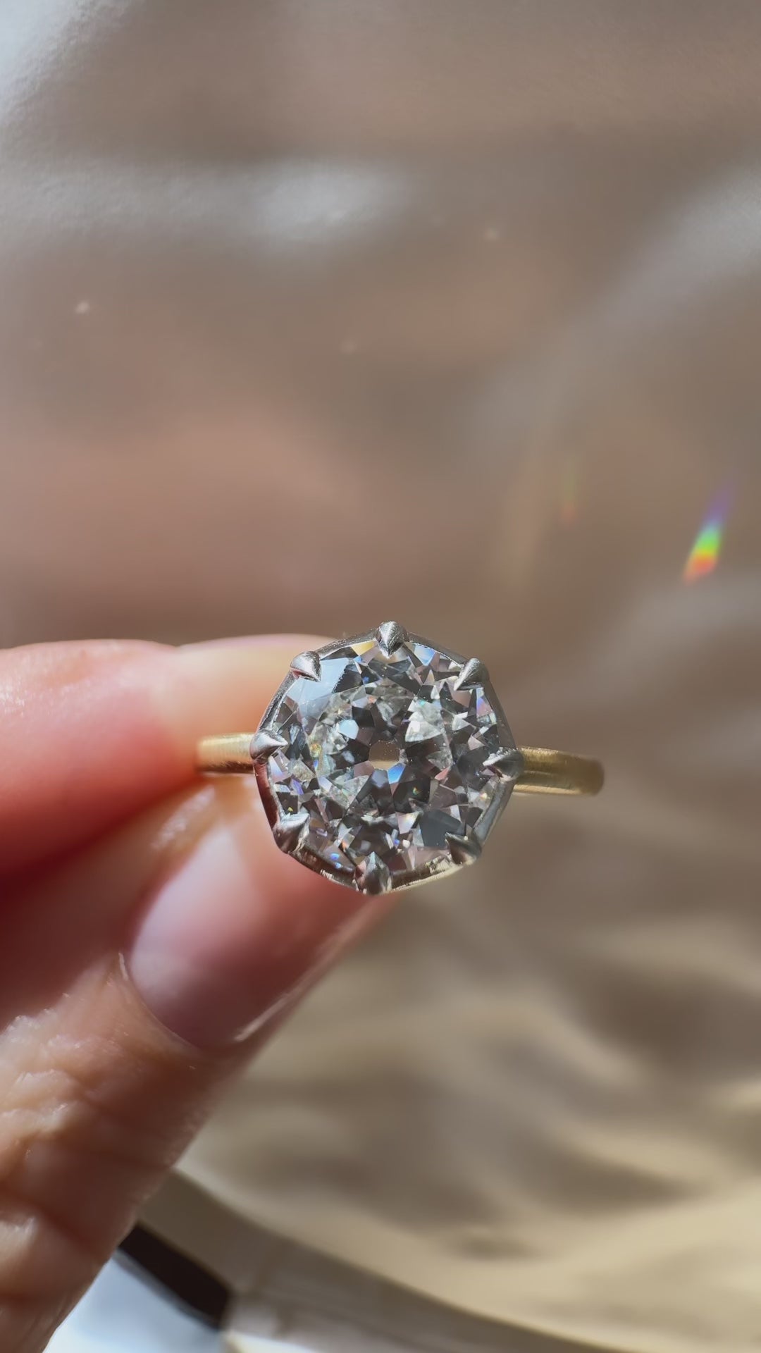 1-2 CaratsUncategorized for sale 