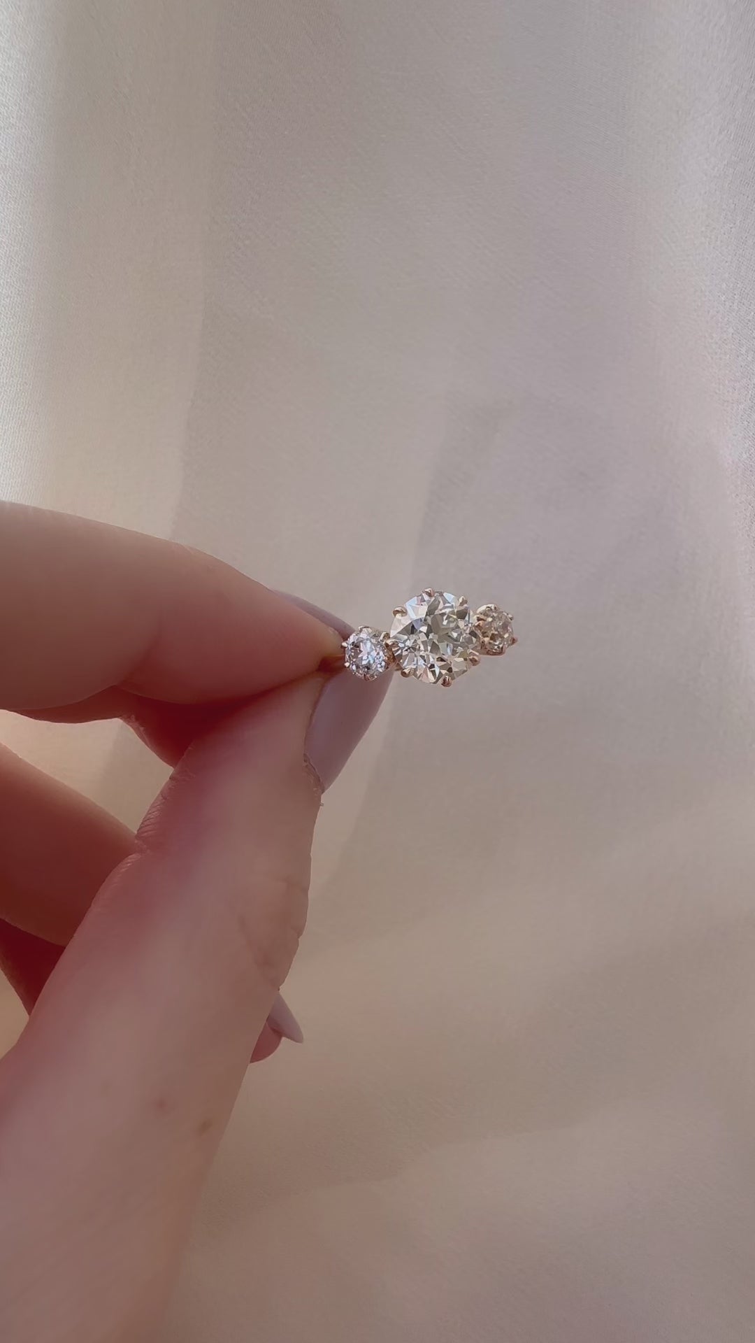 j-k-l color, vs clarity diamond in rose gold setting