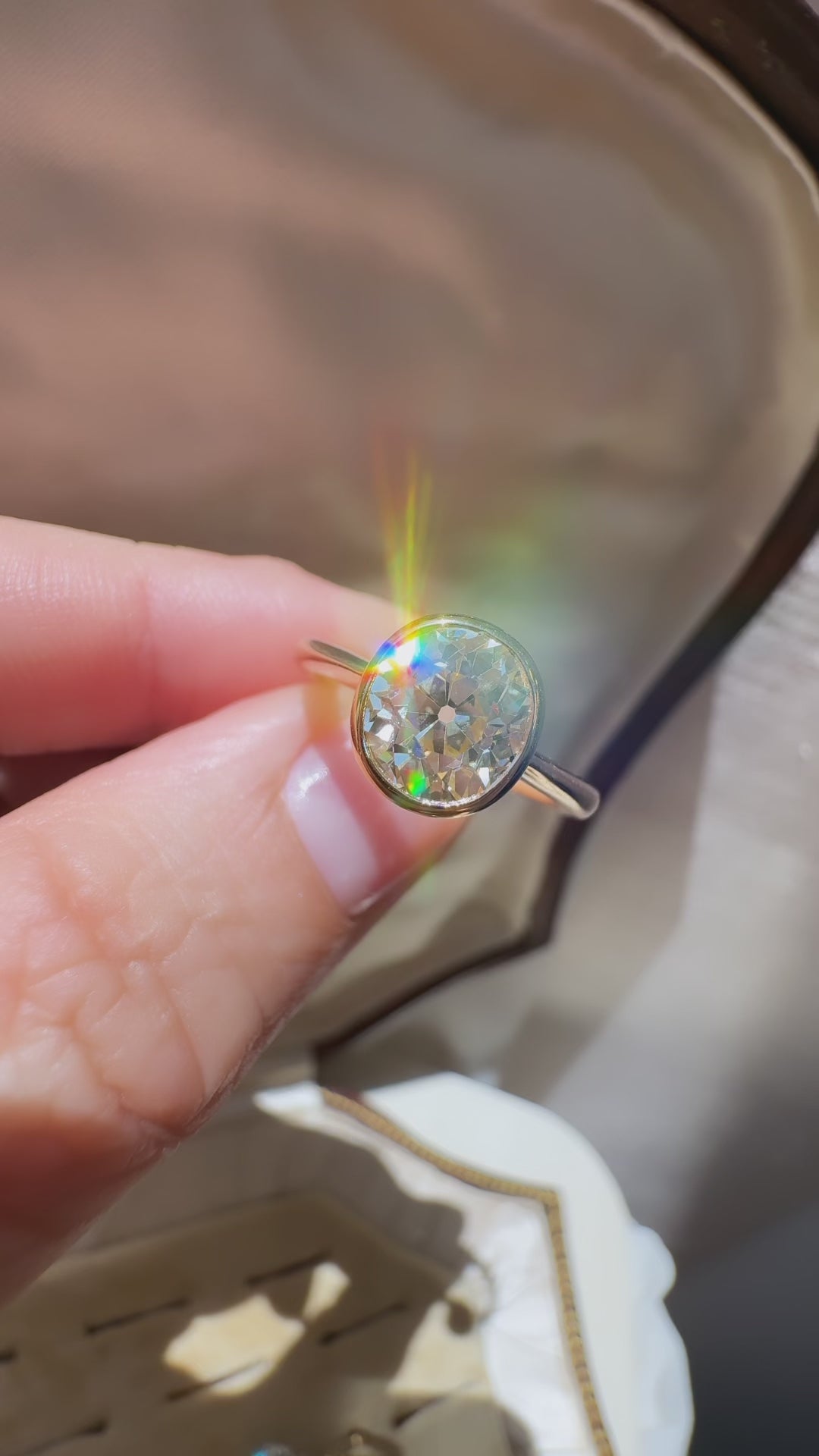 Marquise/Oval cut diamond 