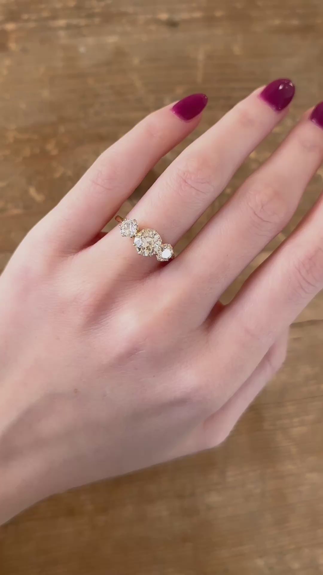 1-2 Carats vintage engagement ring