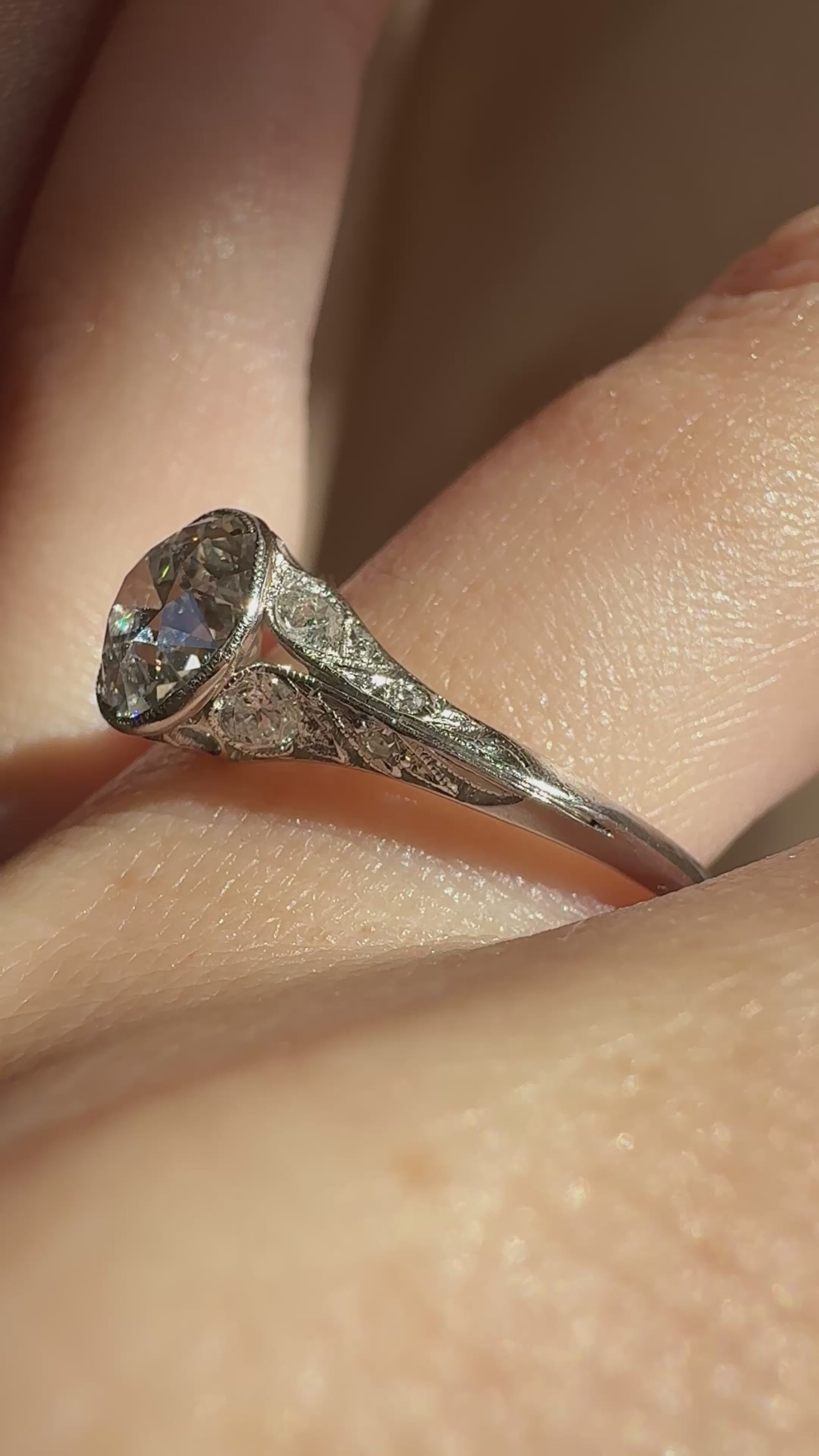 Solitaire Old European cut diamond Rings