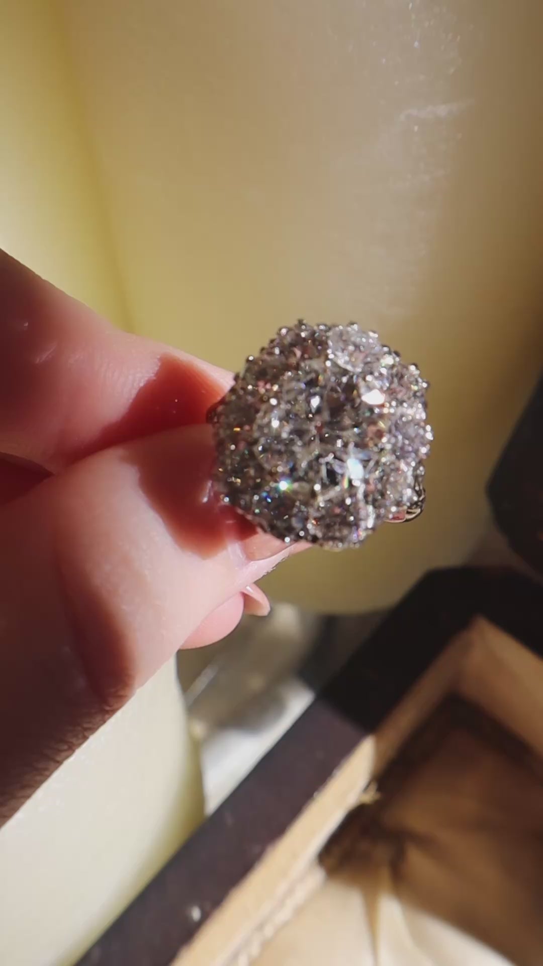 j-k-l color, si-i clarity diamond in platinum setting