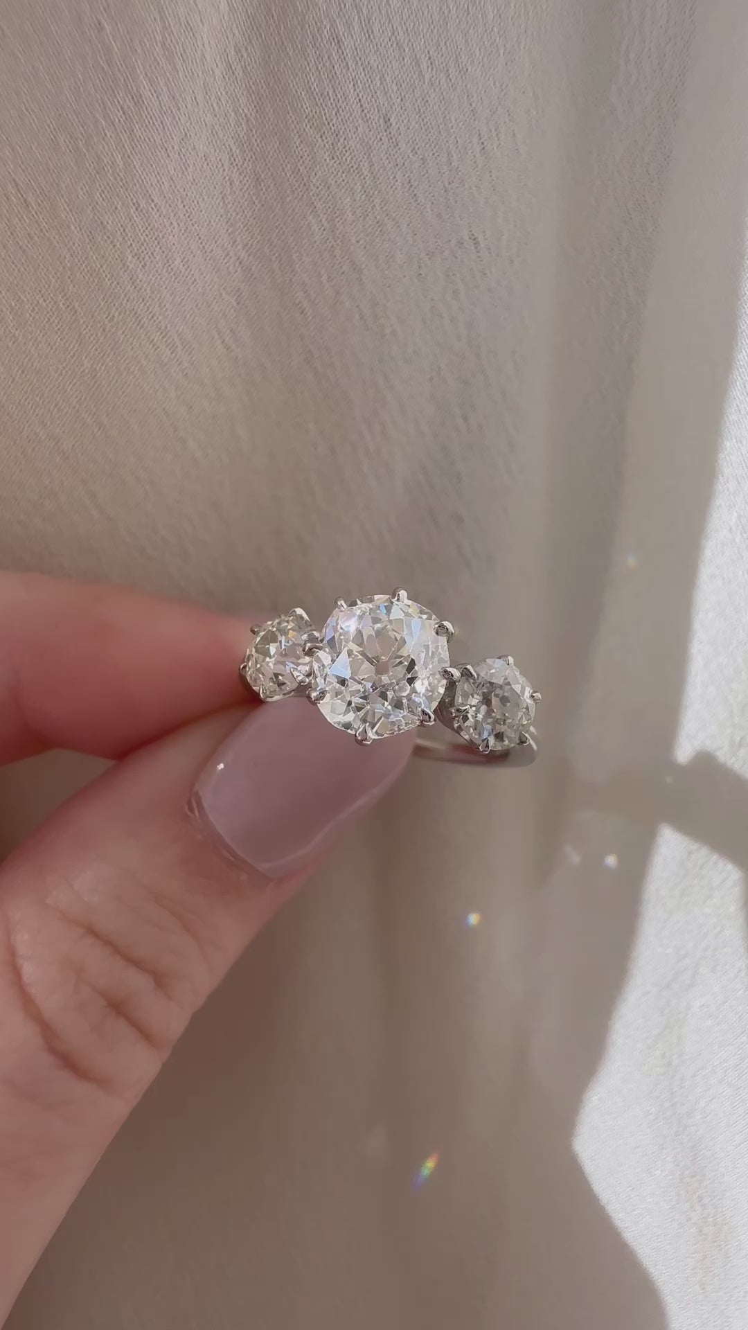 g-h-i color, vs clarity diamond in platinum setting