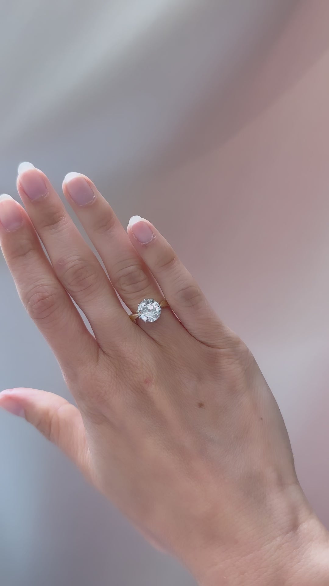 j-k-l color, vvs clarity diamond in two-tone setting