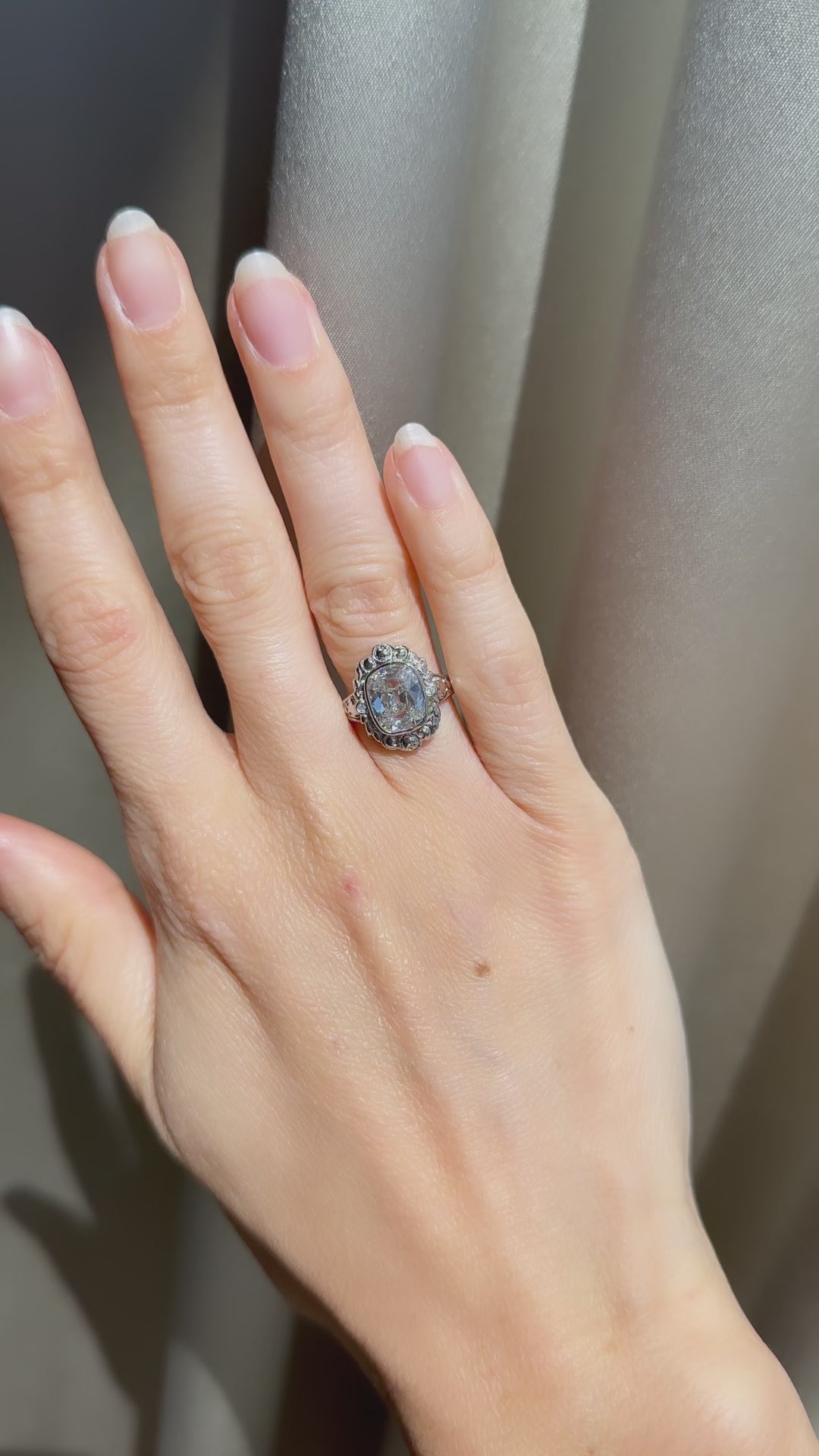 g-h-i color, si-i clarity diamond in platinum setting