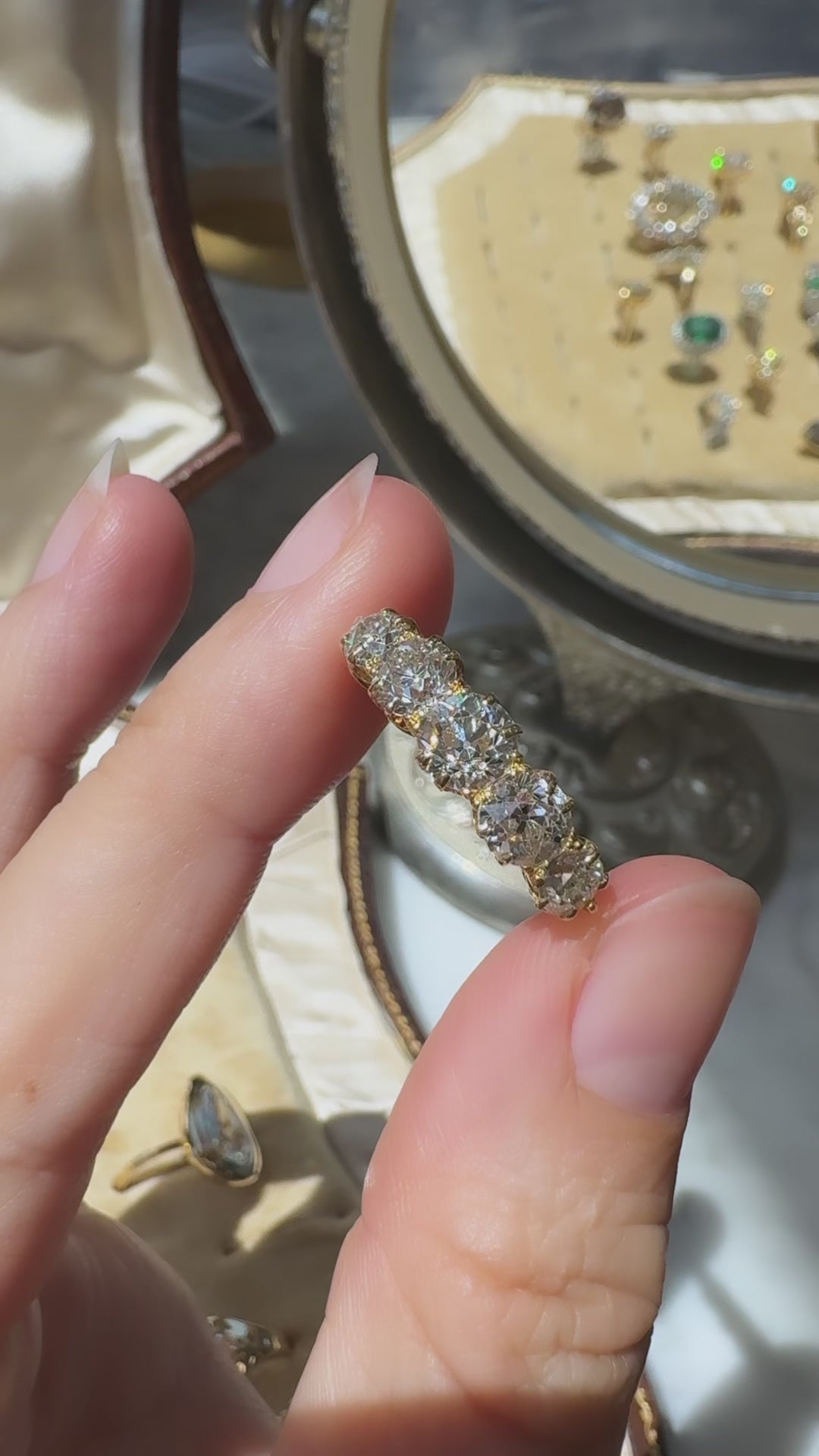 m-z color, diamond in yellow gold setting