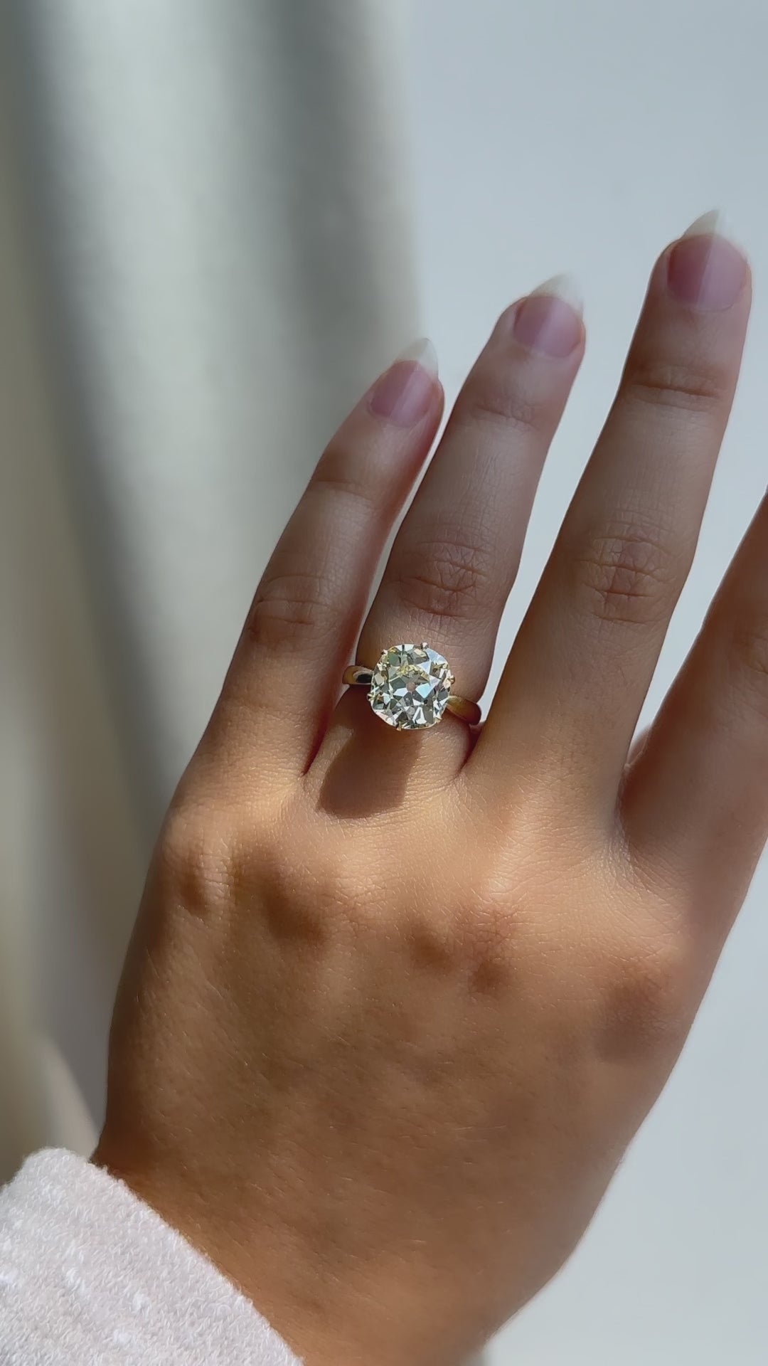 4-5 Caratsdiamond Rings for sale 