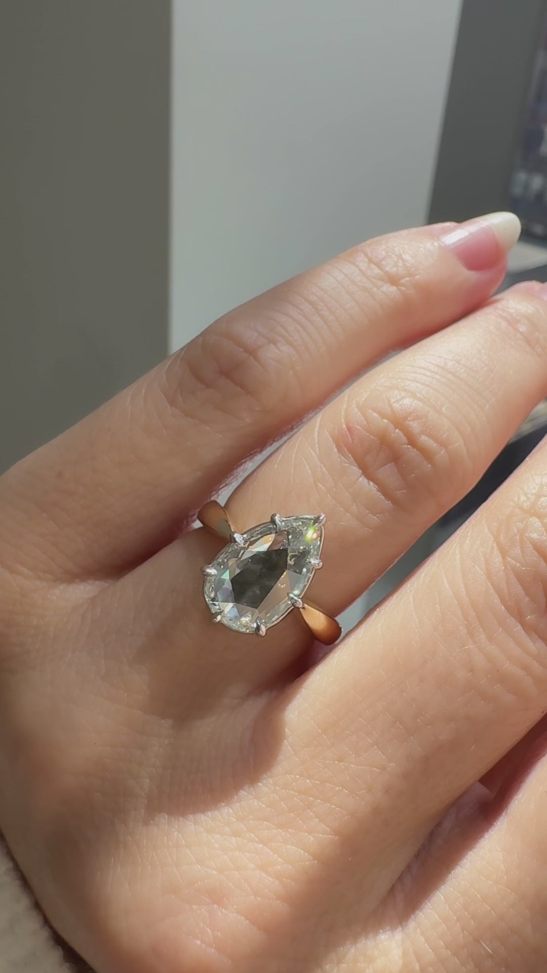 g-h-i color, vs clarity diamond rings in two-tone setting