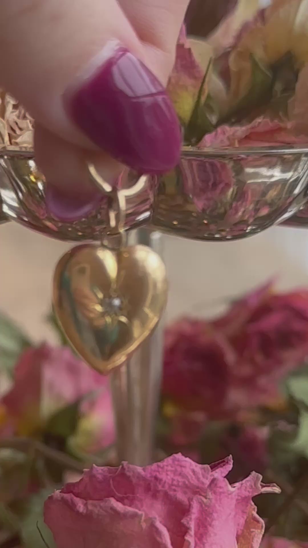 Less than 1  vintage engagement ring