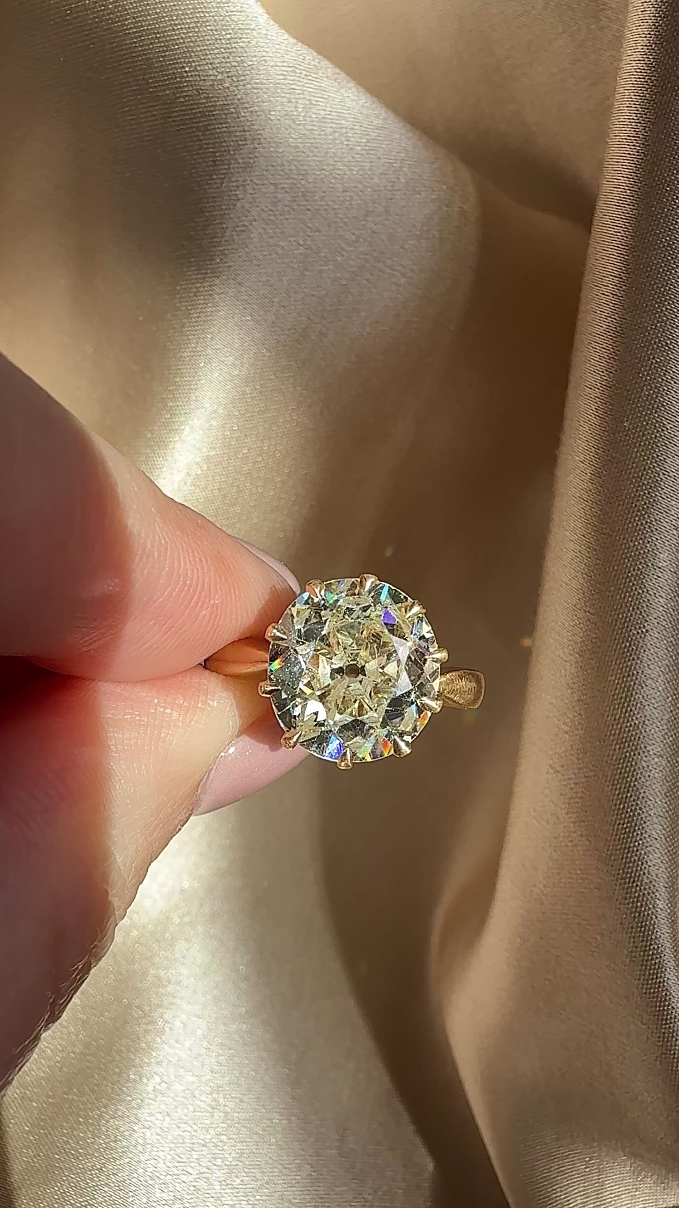 Solitaire Old European cut diamond Rings