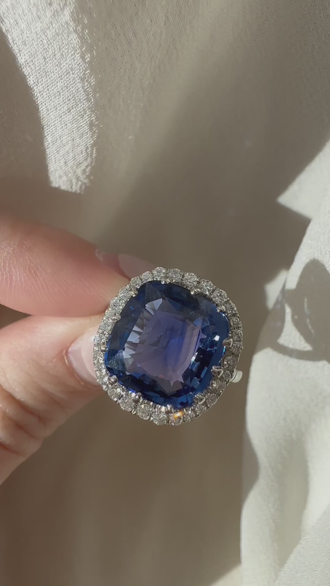 diamond in platinum setting