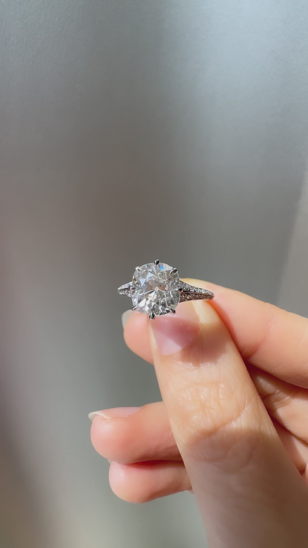 Old Mine cut diamond 