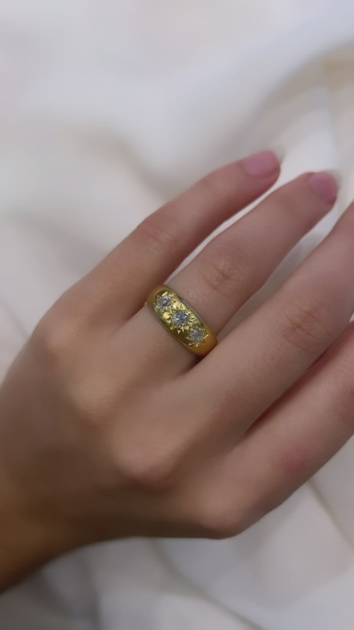 g-h-i color, diamond in yellow gold setting