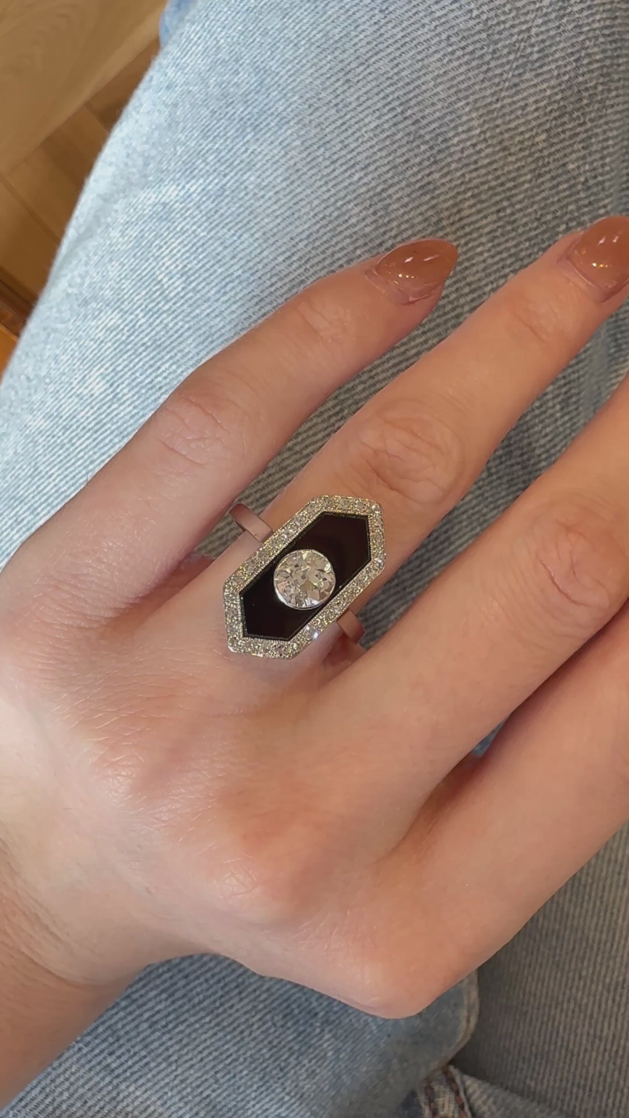  videos and images of vintage Rings-diamond Rings