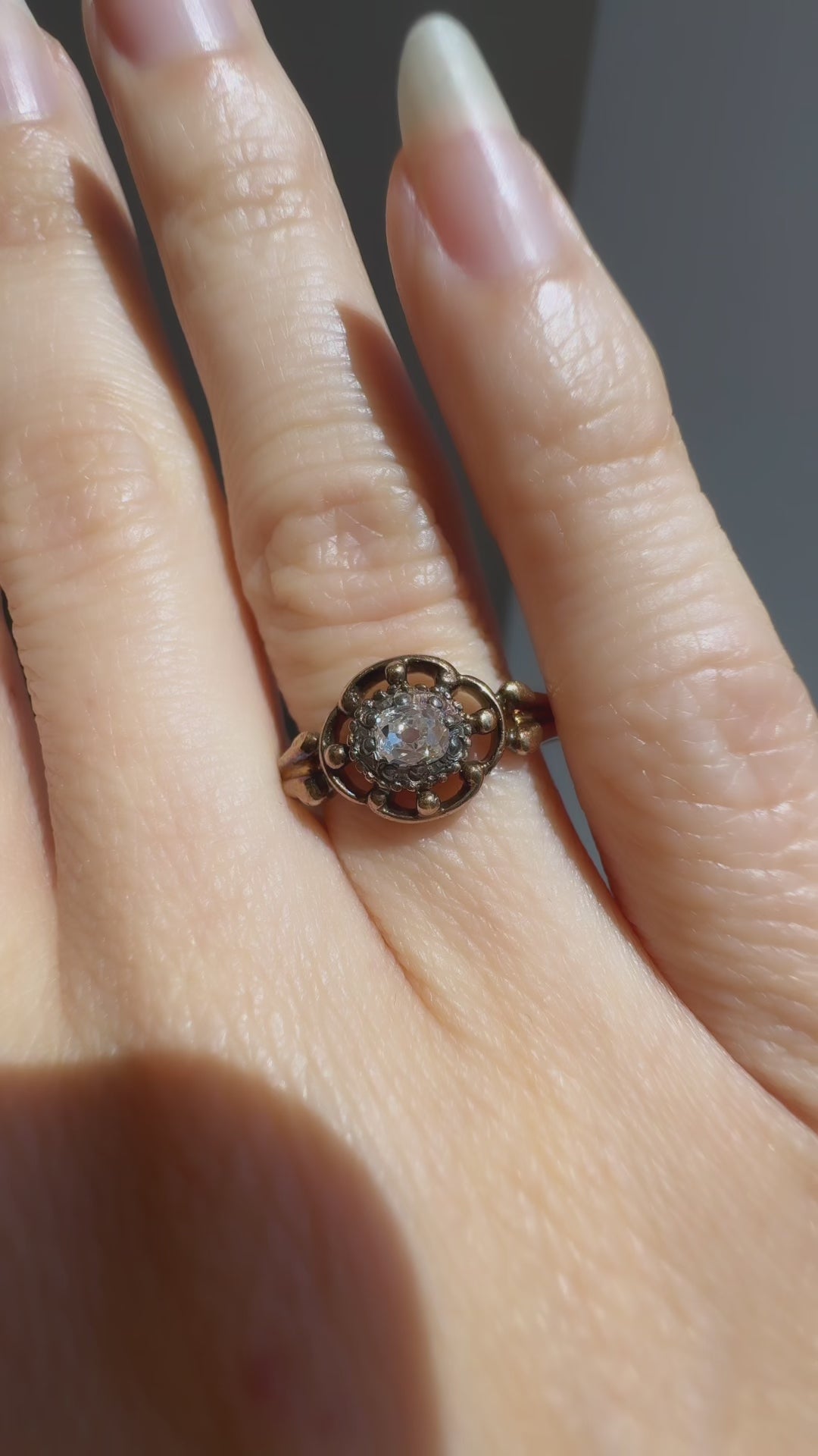 m-z color, diamond in yellow gold setting