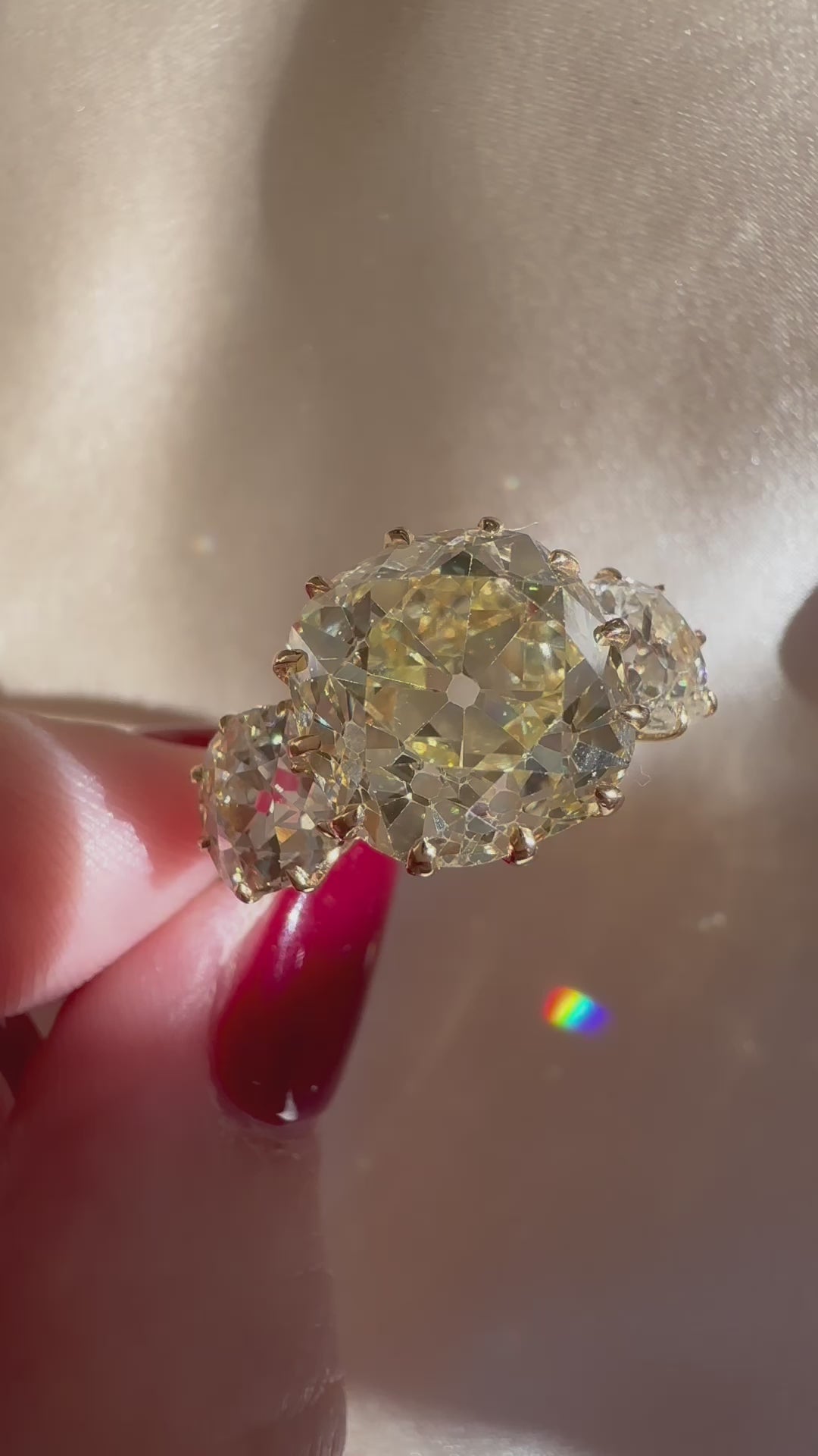 5+ Carats vintage engagement ring