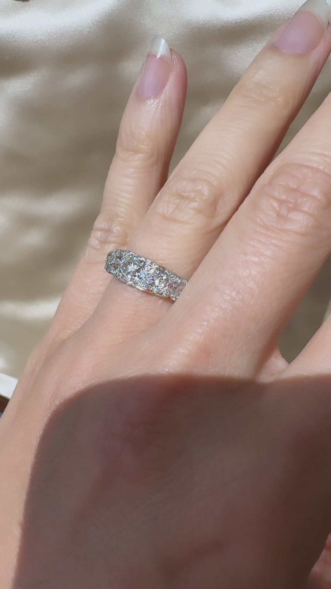 1-2 Carats vintage engagement ring