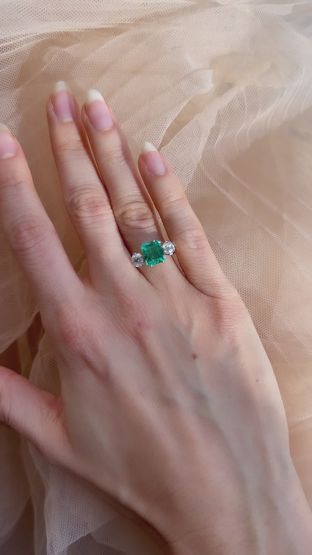 diamond in platinum setting