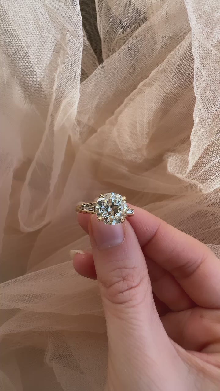 Transitional cut diamond 