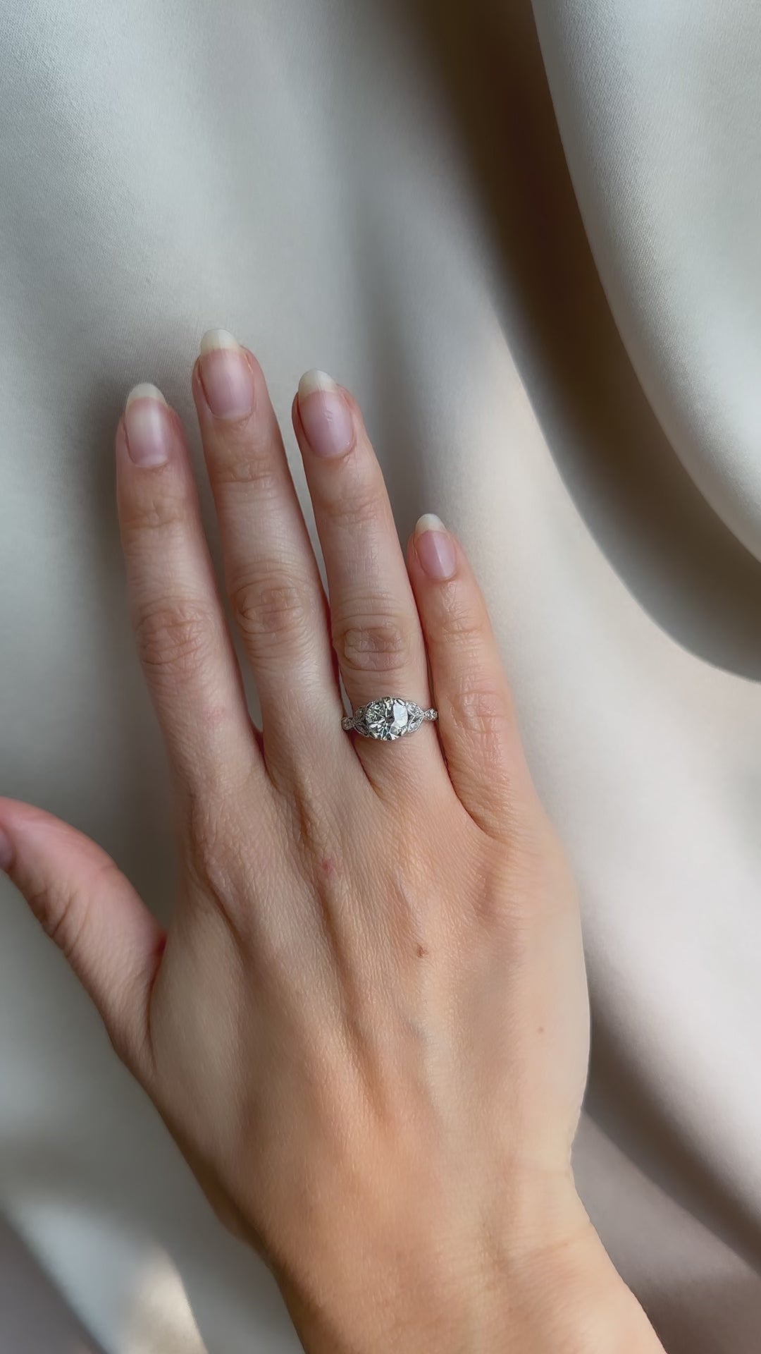 j-k-l color, si-i clarity diamond in platinum setting