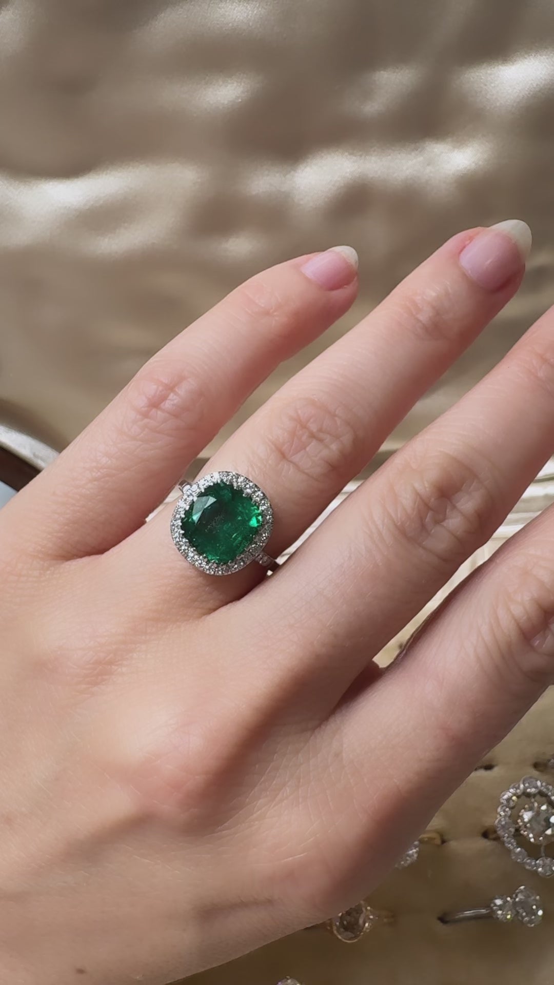 diamond in platinum setting