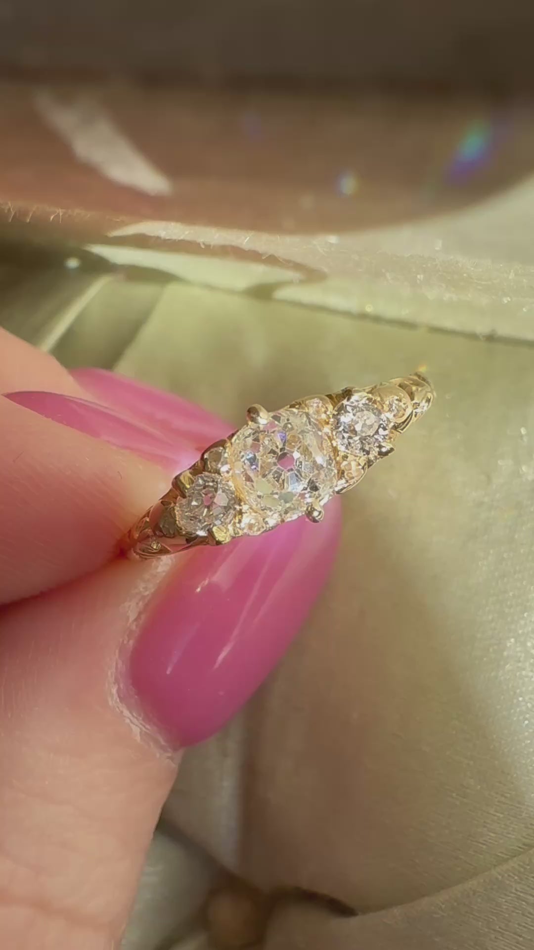 j-k-l color, si-i clarity diamond in yellow gold setting