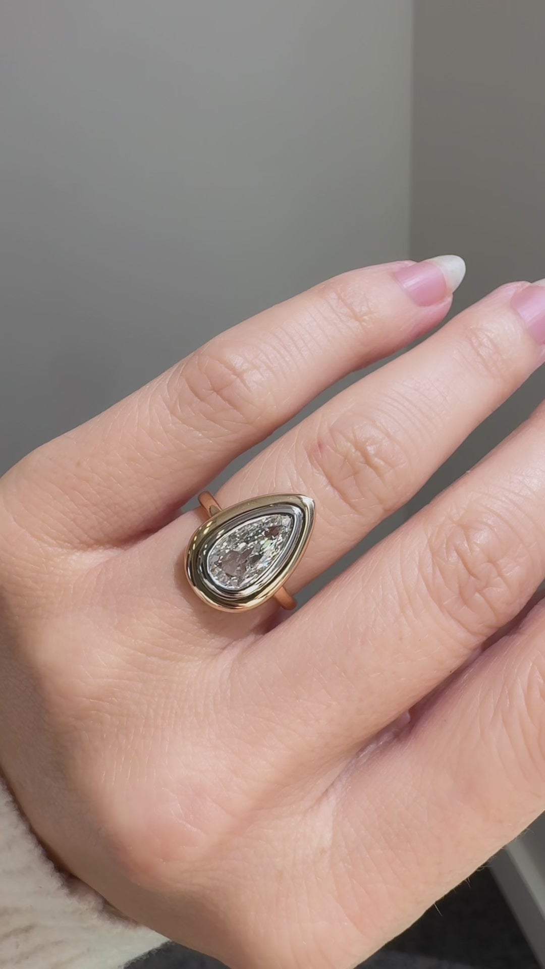 1-2 CaratsSolitaire diamond Rings for sale 