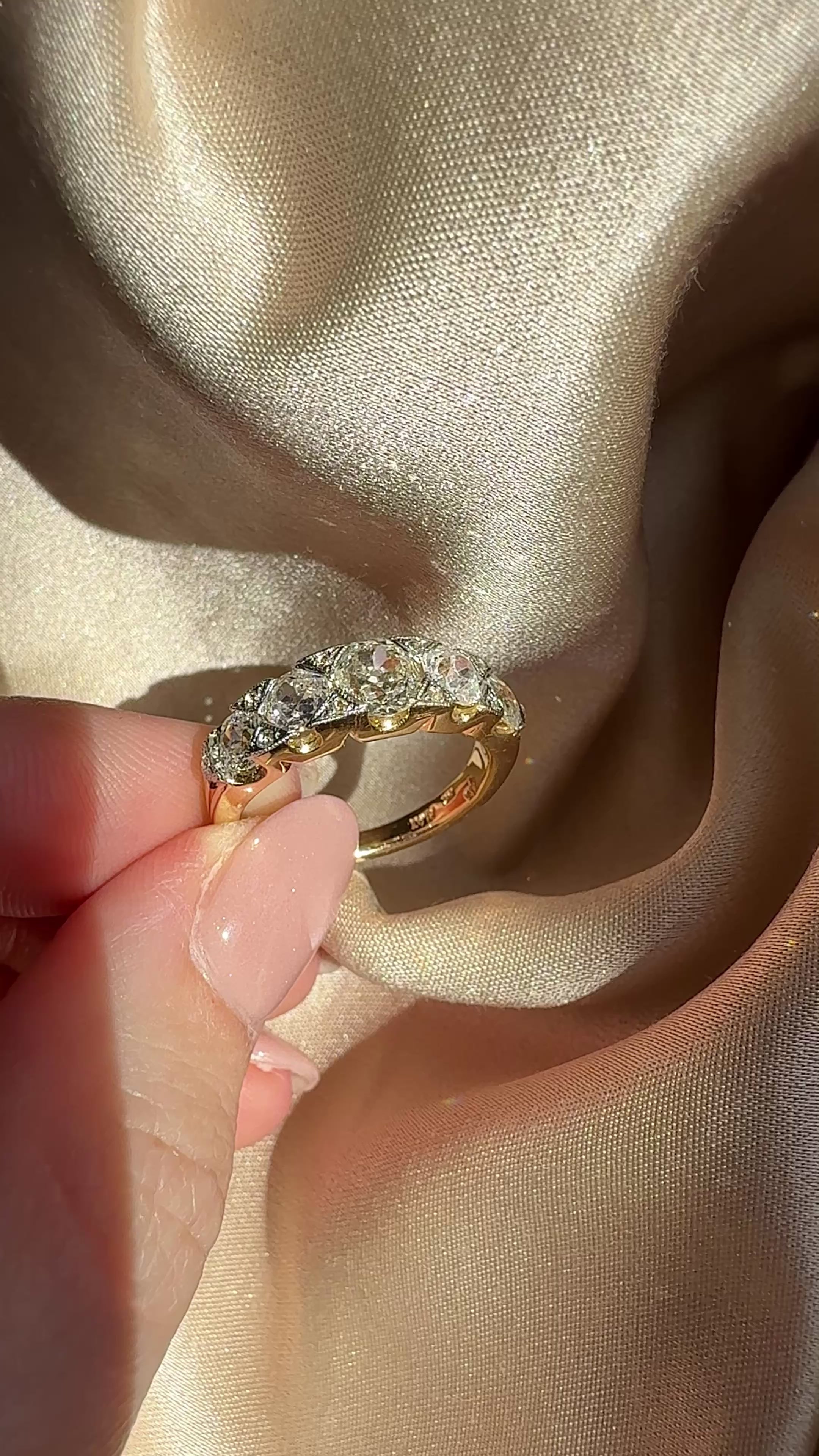 1-2 Carats vintage engagement ring