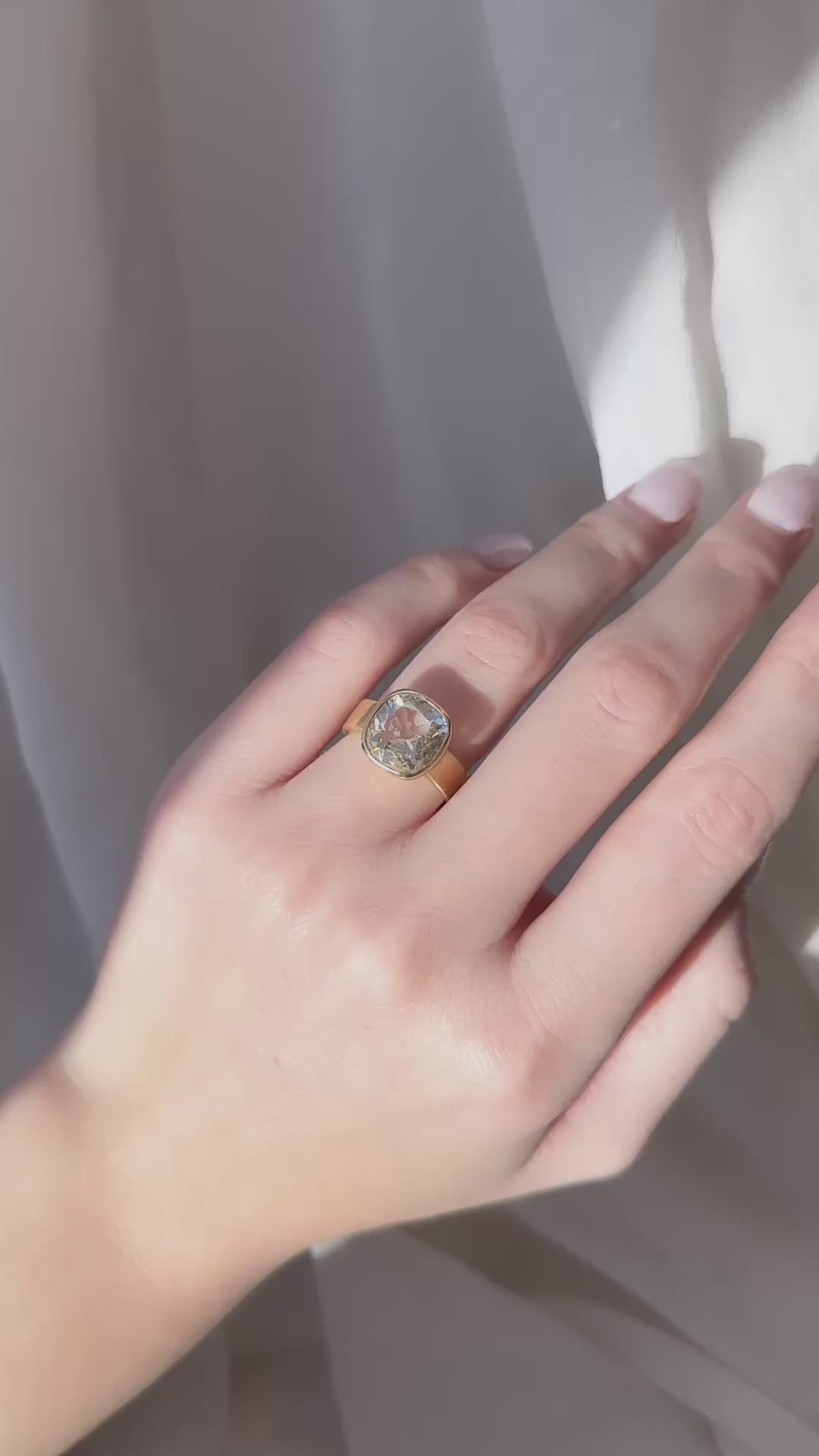 j-k-l color, vs clarity diamond in yellow gold setting