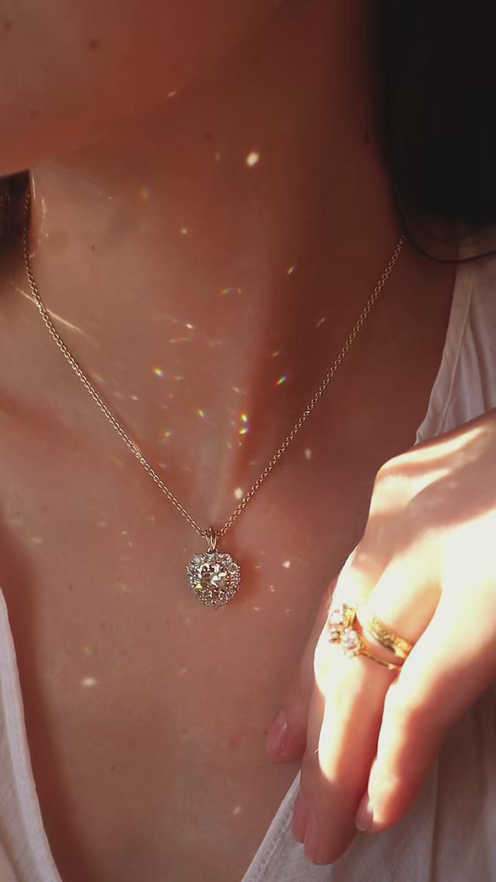 3-4 Carats vintage engagement ring