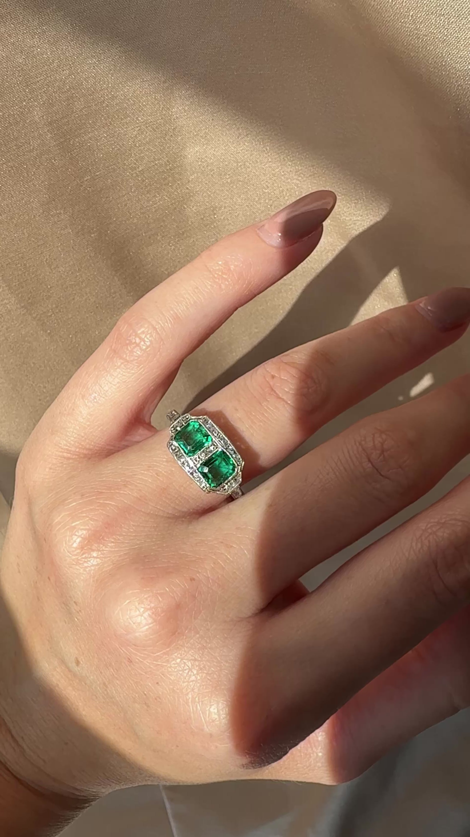 g-h-i color, vs clarity diamond rings in platinum setting