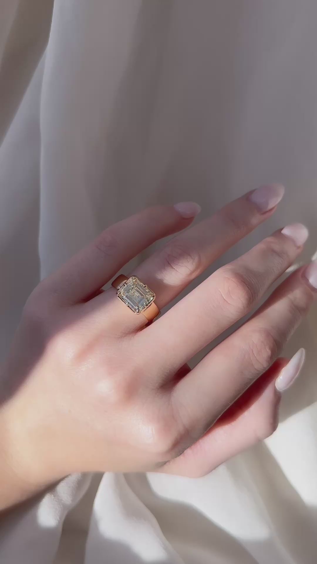 j-k-l color, vs clarity diamond in yellow gold setting