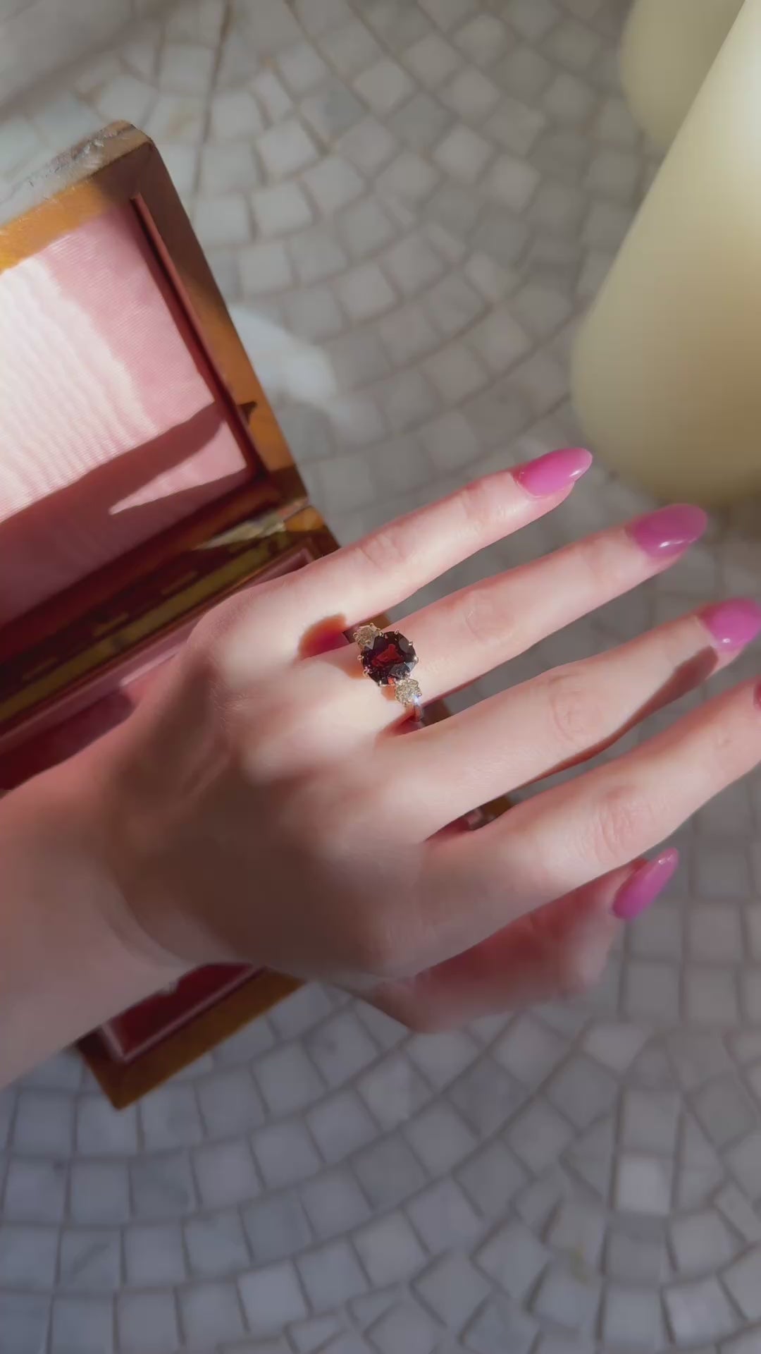  videos and images of vintage Rings-Three-stone diamond Rings