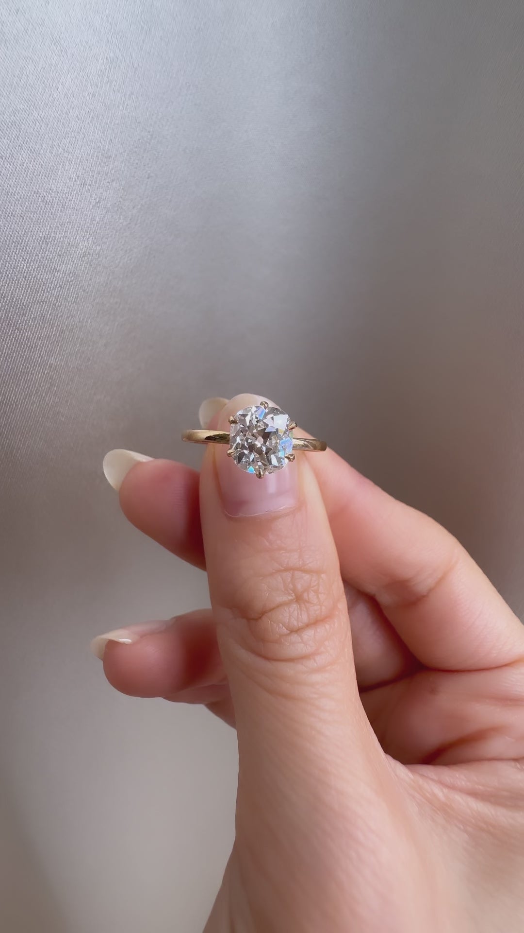 j-k-l color, vs clarity diamond in yellow gold setting