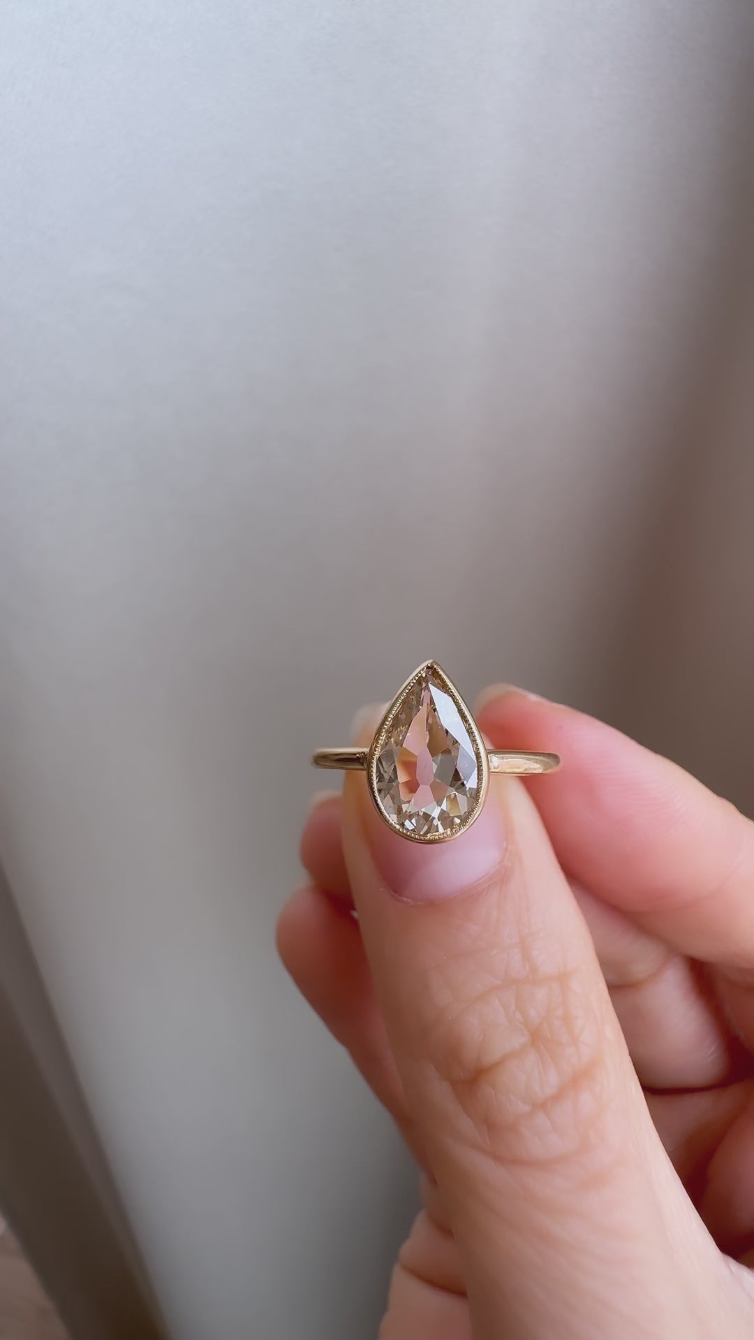 Pear cut diamond 
