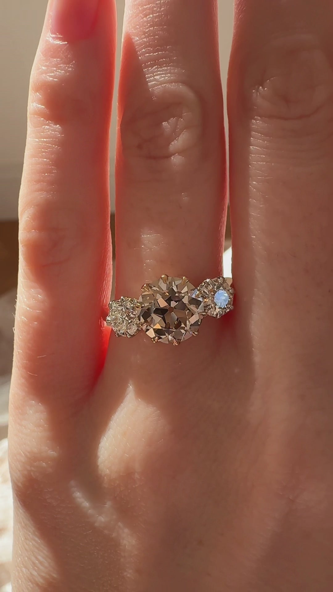 videos and images of vintage Rings-Band Three-stone Transitional cut diamond Rings