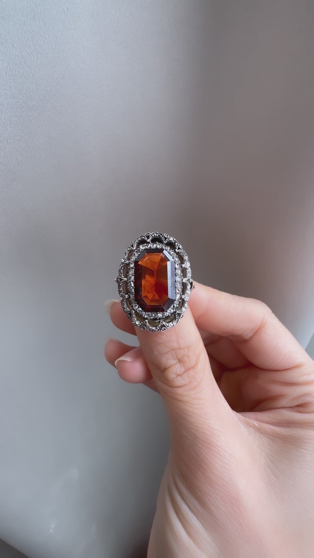 j-k-l color, diamond in two-tone setting