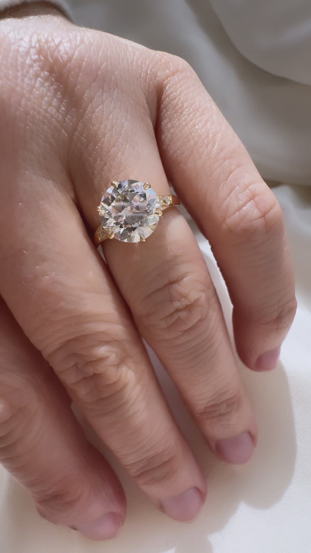 j-k-l color, vs clarity diamond in yellow gold setting