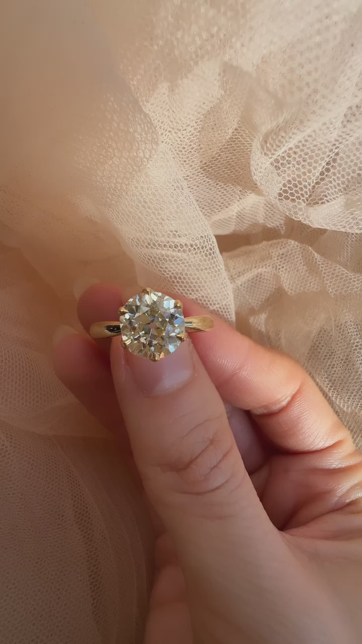 Old European cut diamond 