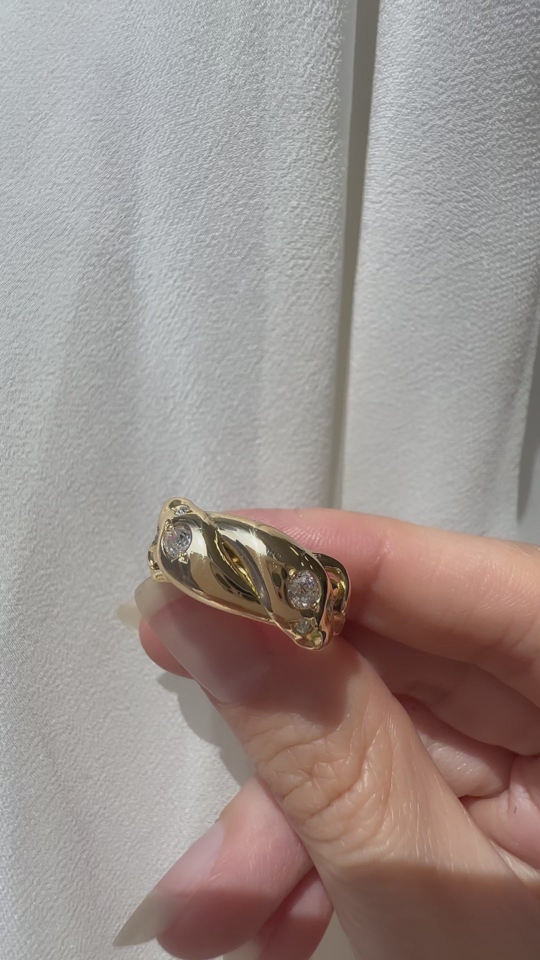 diamond in yellow gold setting